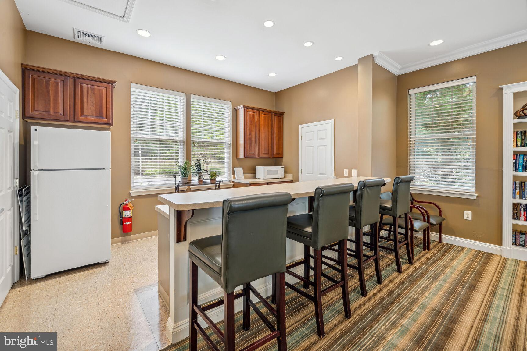 LAKELAND RIDGE - Residential