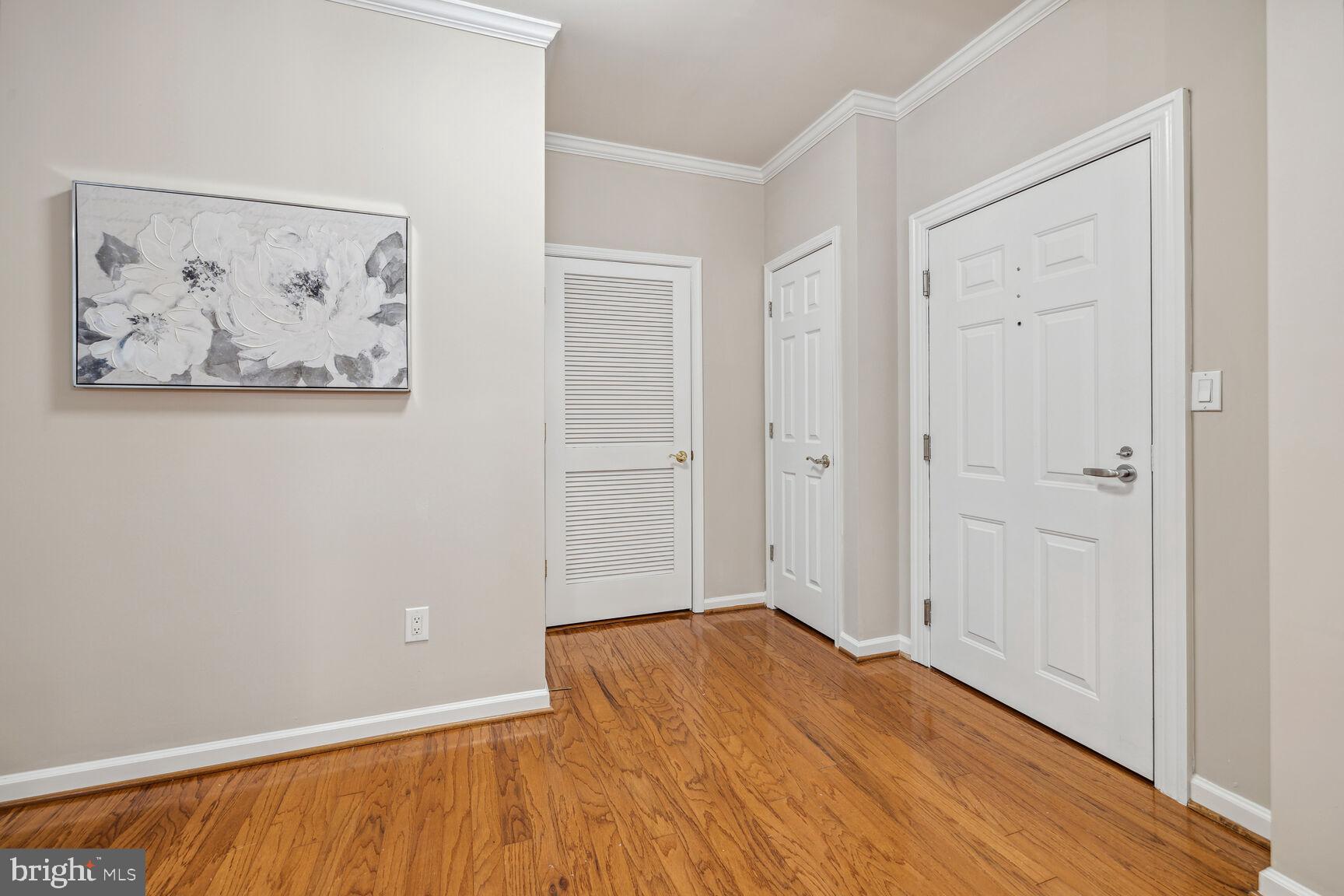 LAKELAND RIDGE - Residential