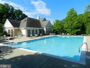 LAKELAND RIDGE - Residential