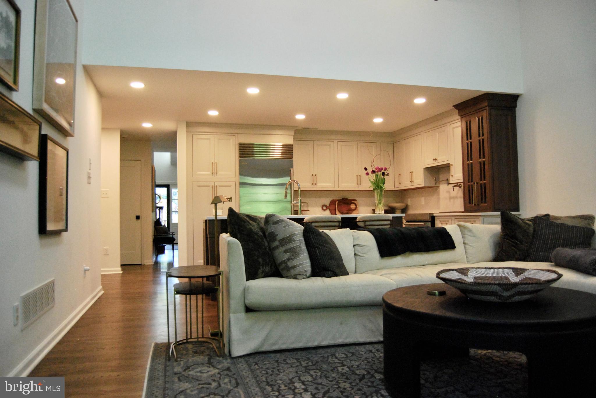 1384 SPRINGTON LANE 1384