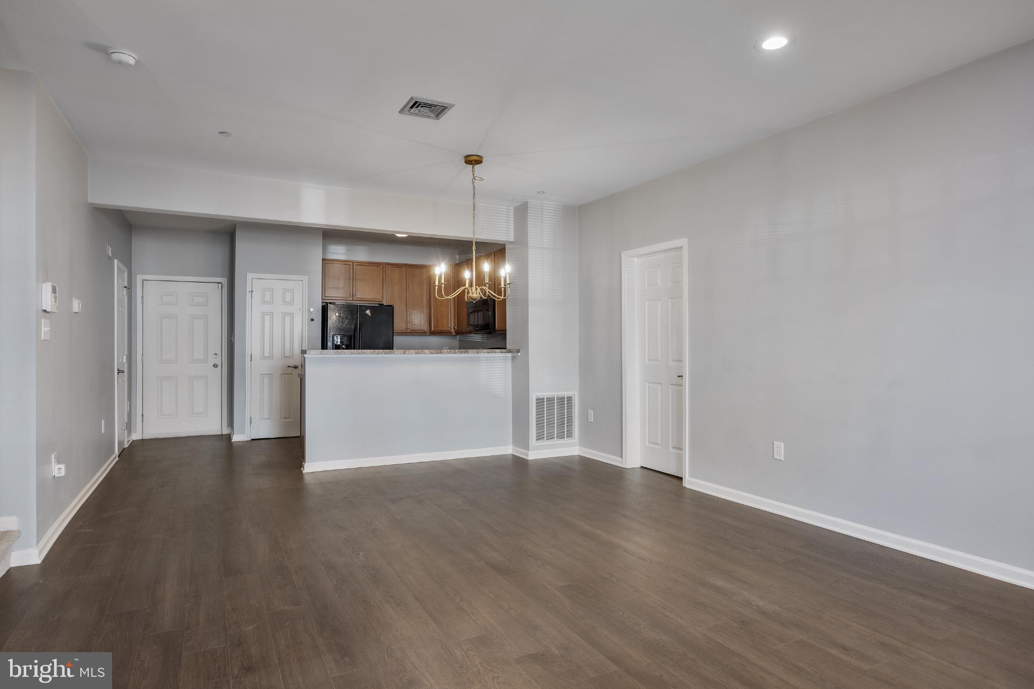 4426 DRIFTWOOD DRIVE 00 77