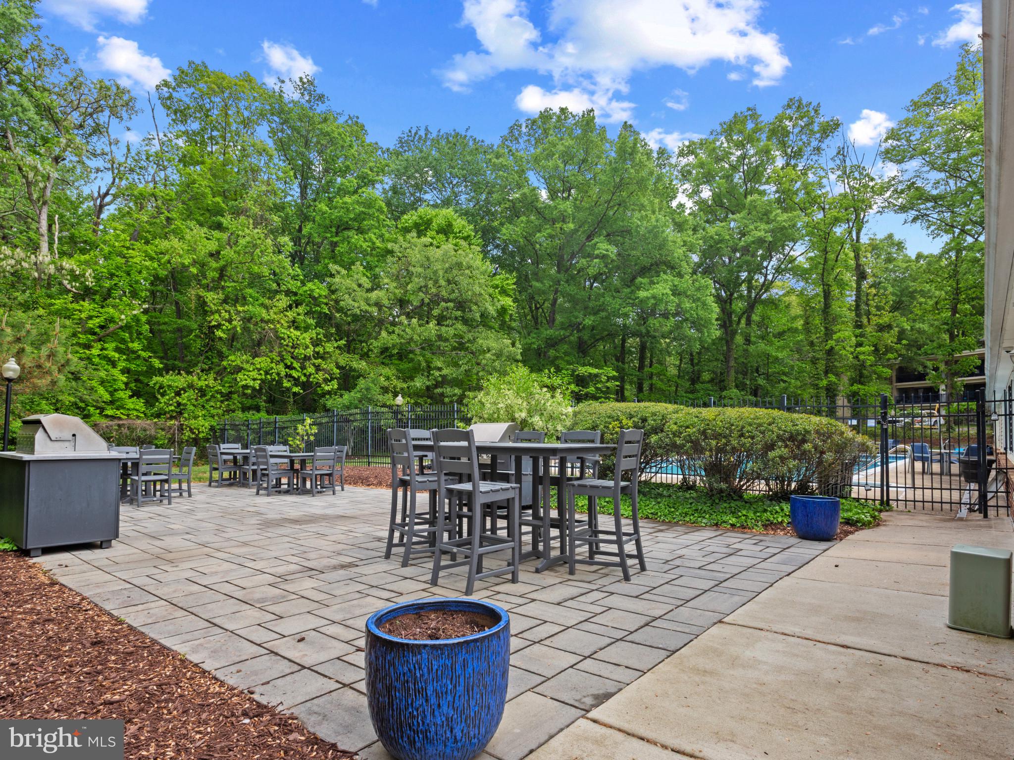 SPA CREEK CONDOMINIUMS - Residential