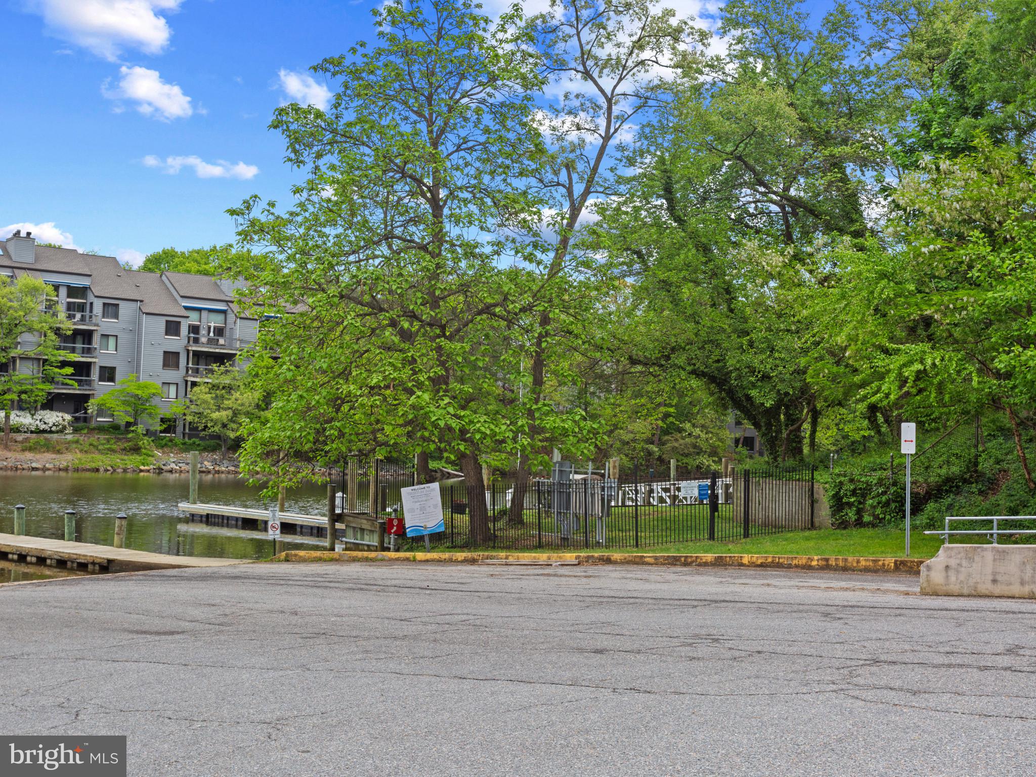 SPA CREEK CONDOMINIUMS - Residential