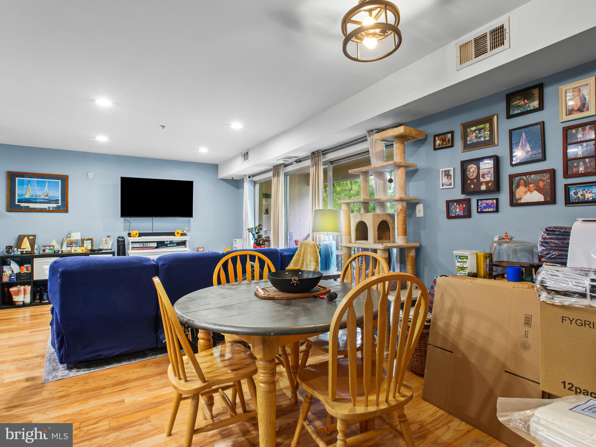 SPA CREEK CONDOMINIUMS - Residential