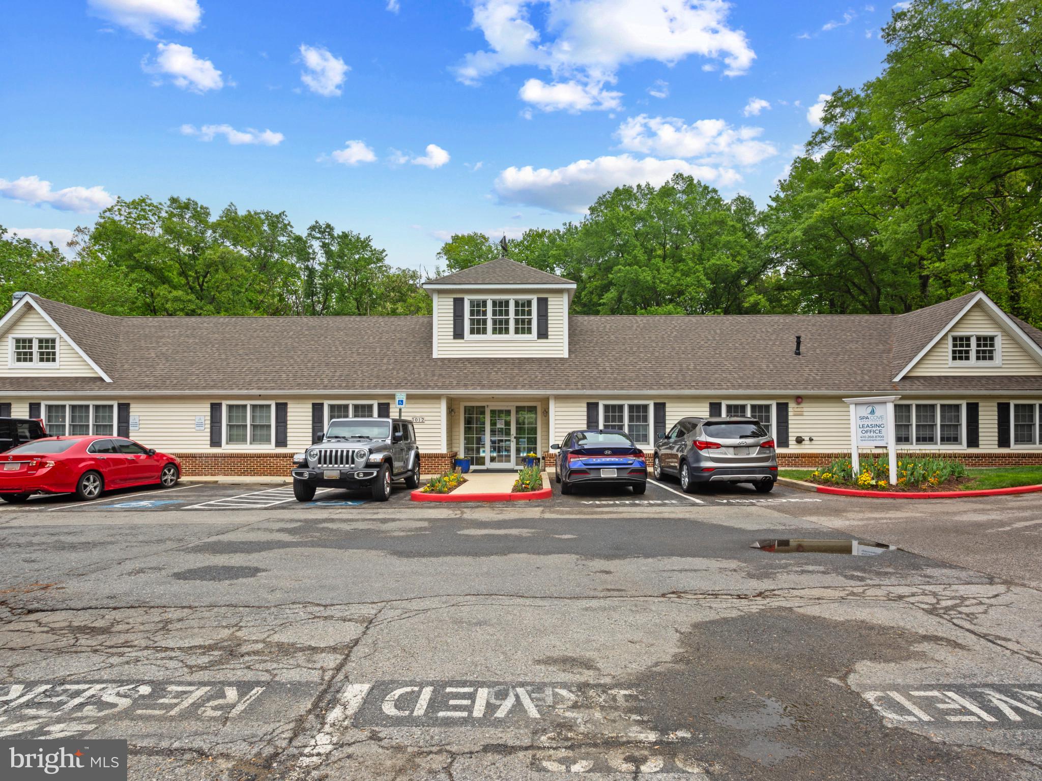 SPA CREEK CONDOMINIUMS - Residential