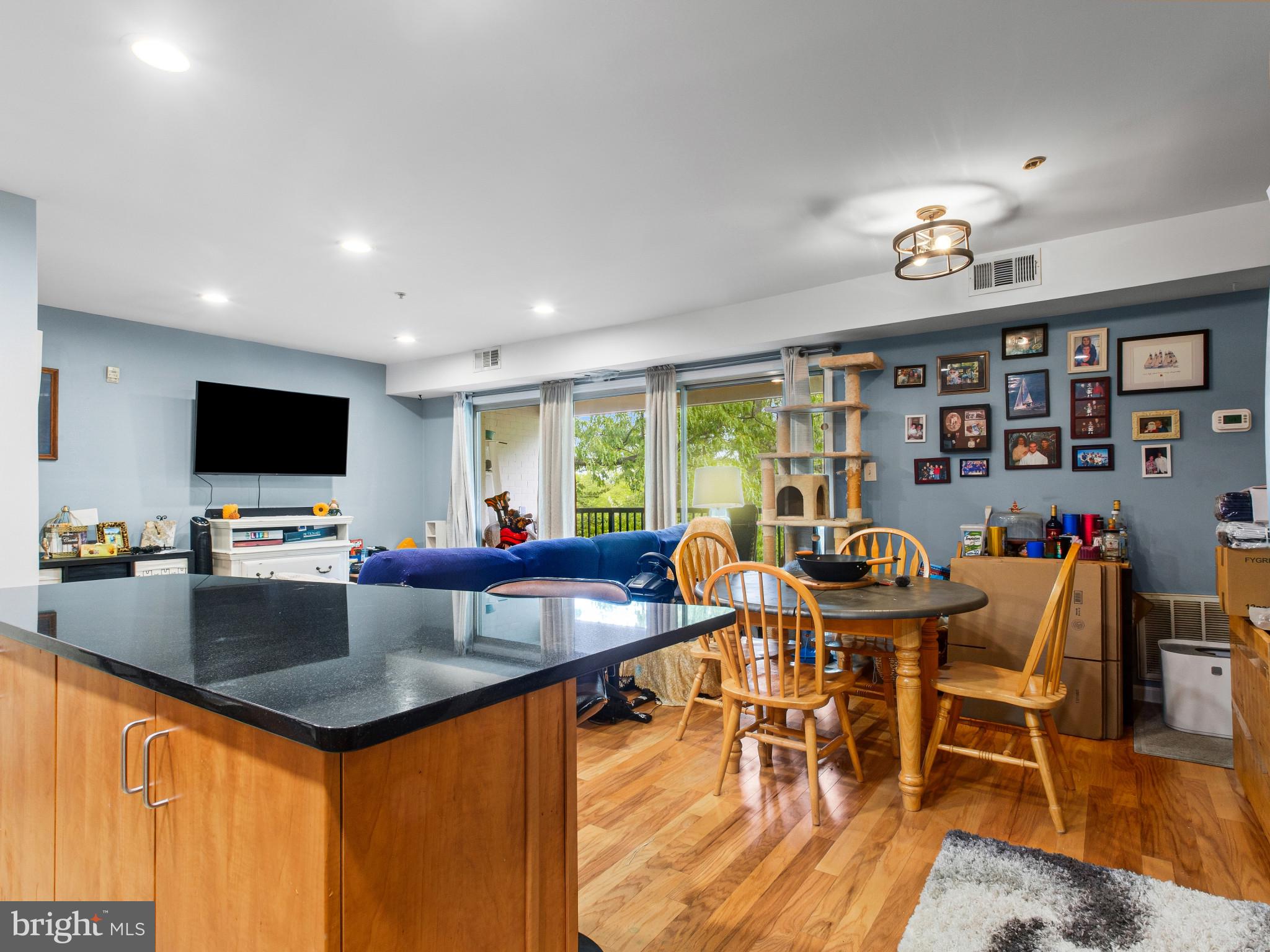 SPA CREEK CONDOMINIUMS - Residential