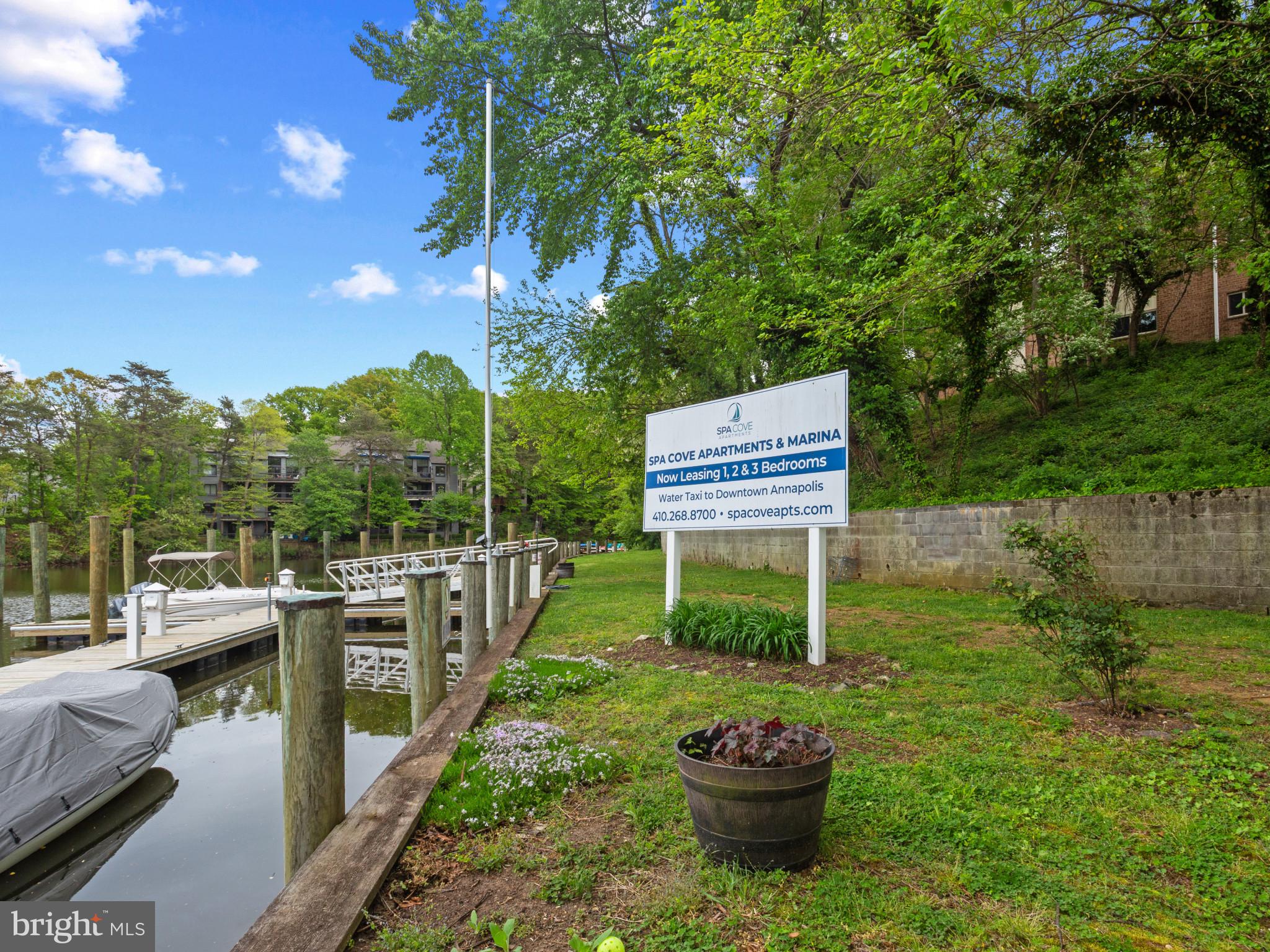 SPA CREEK CONDOMINIUMS - Residential