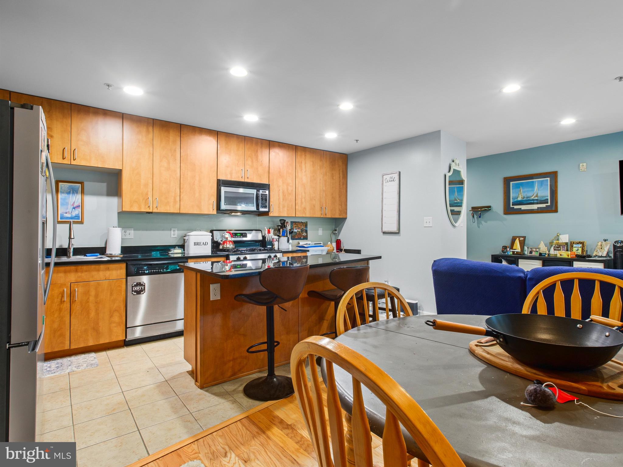 SPA CREEK CONDOMINIUMS - Residential