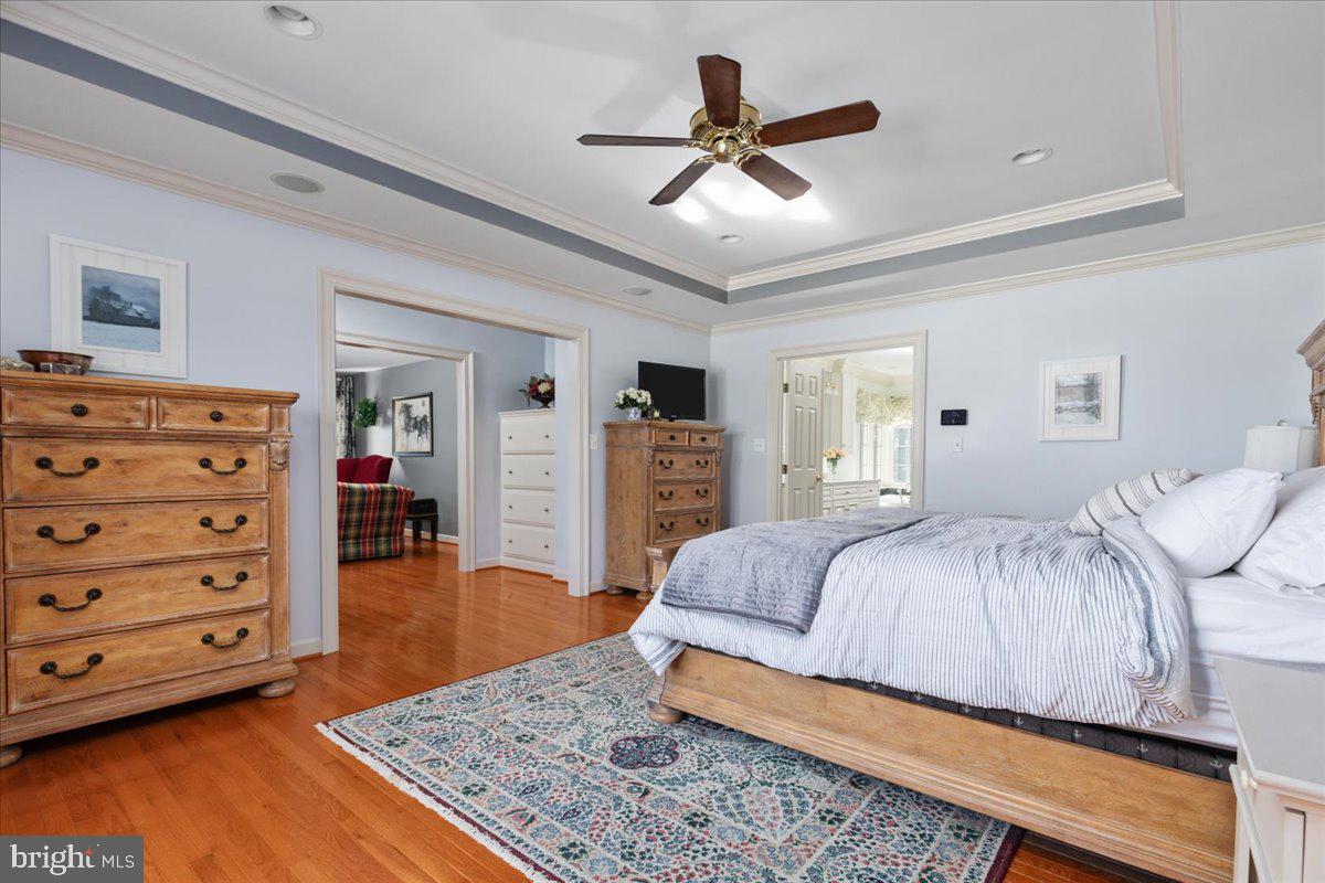 NEAR CLIFTON - Residential