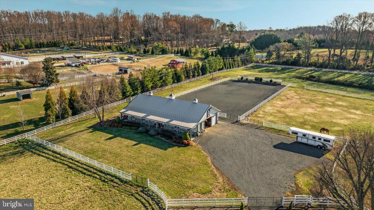 NEAR CLIFTON - Residential