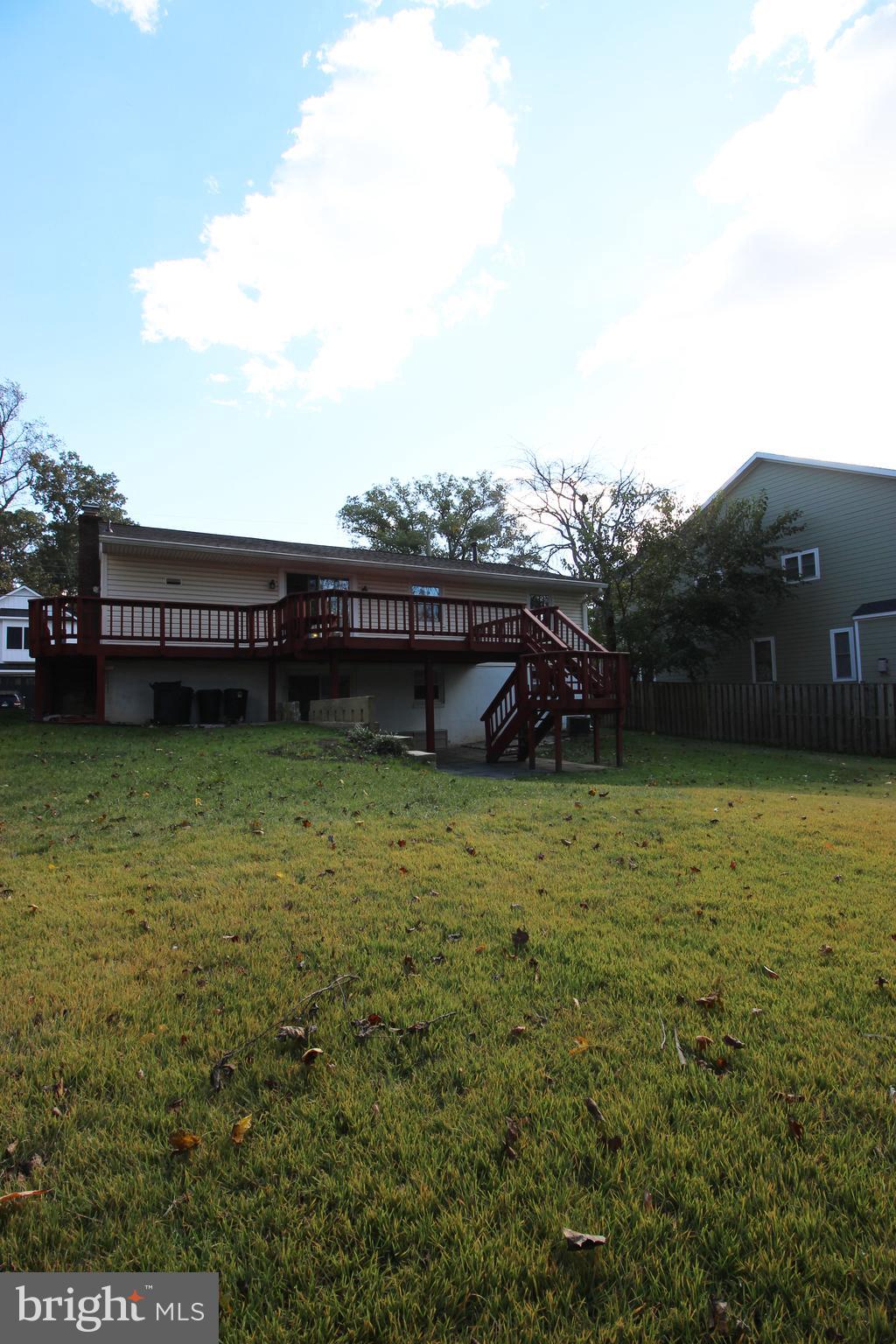 VIENNA WOODS - Residential Lease