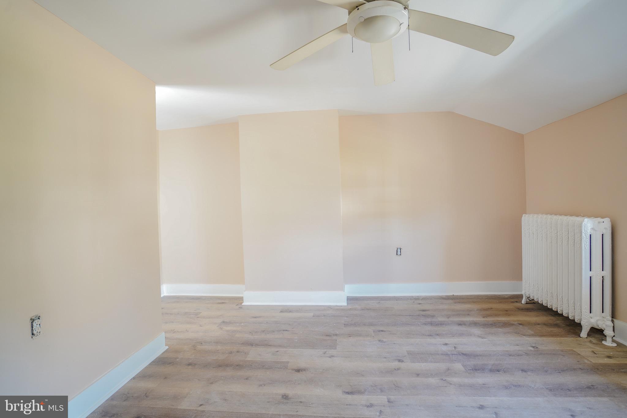 ANDALUSIA - Residential Lease