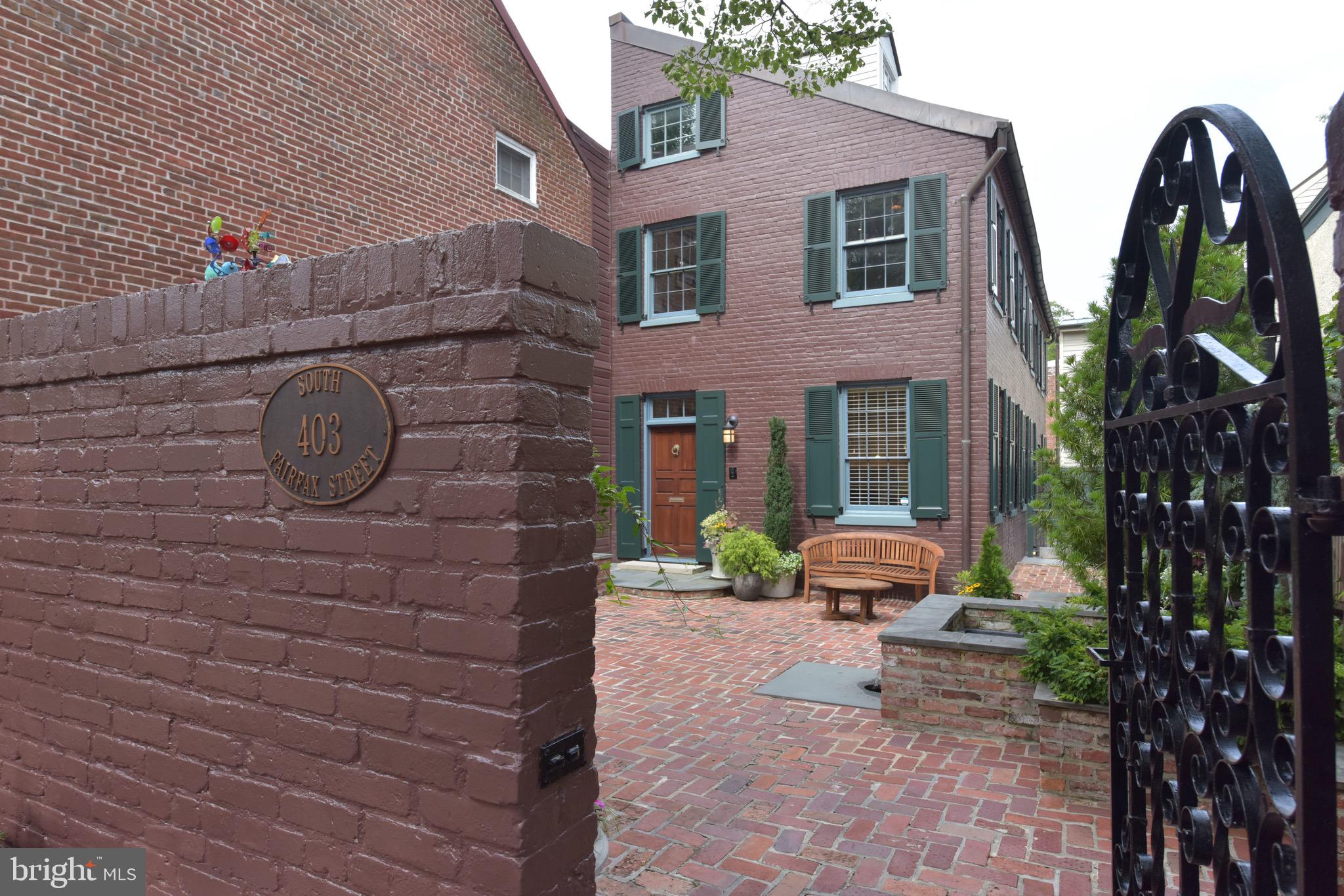 OLD TOWN - Residential