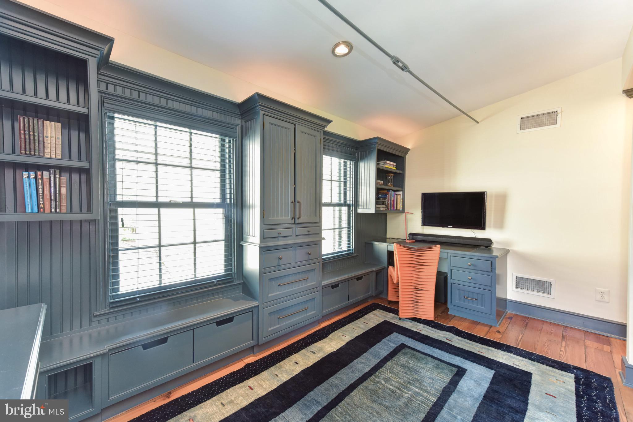 OLD TOWN - Residential