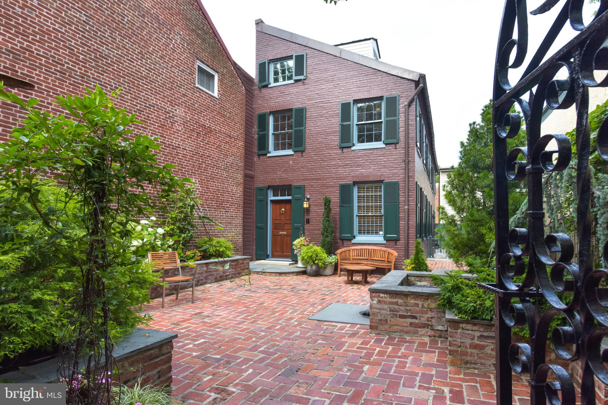 OLD TOWN - Residential