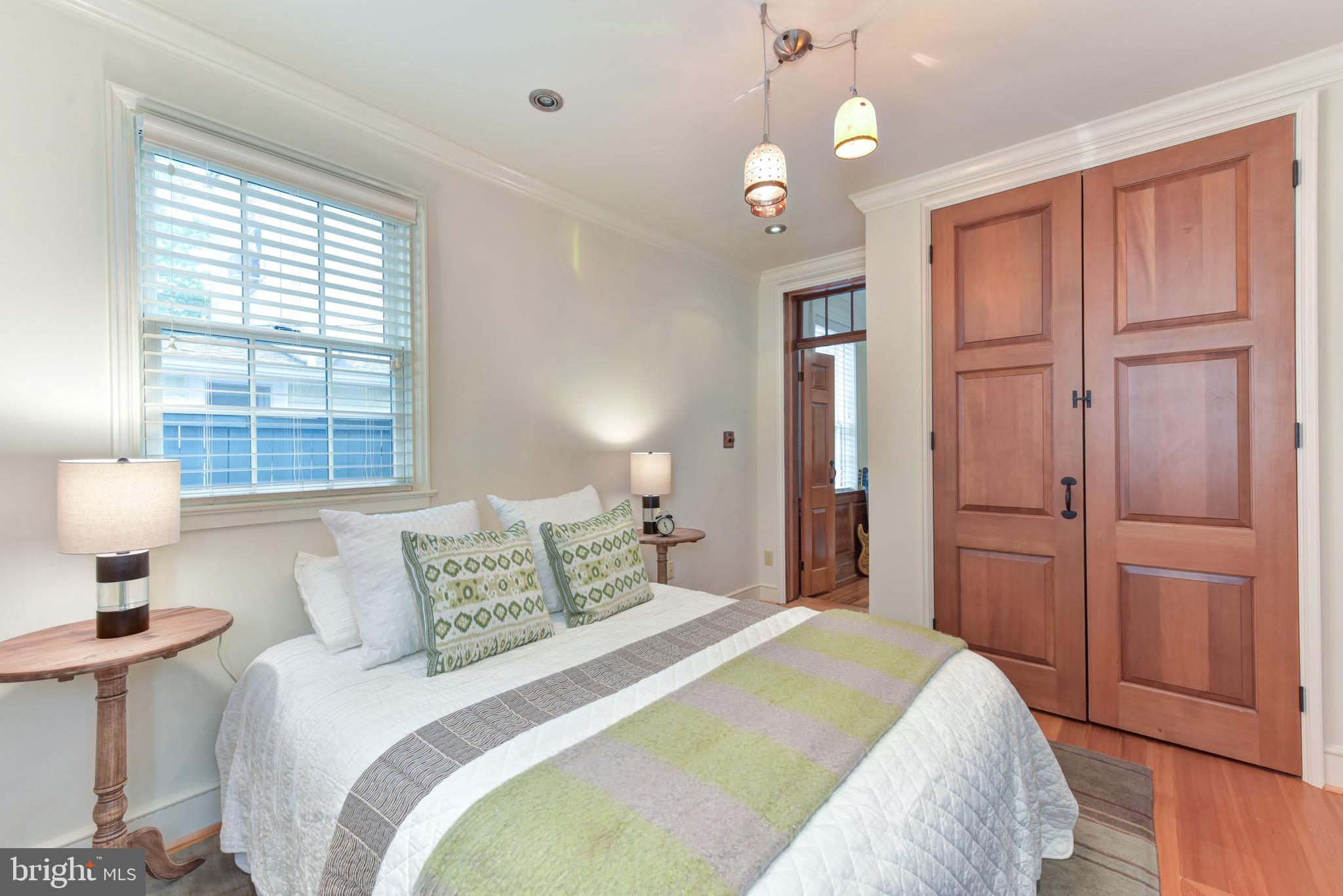 OLD TOWN - Residential