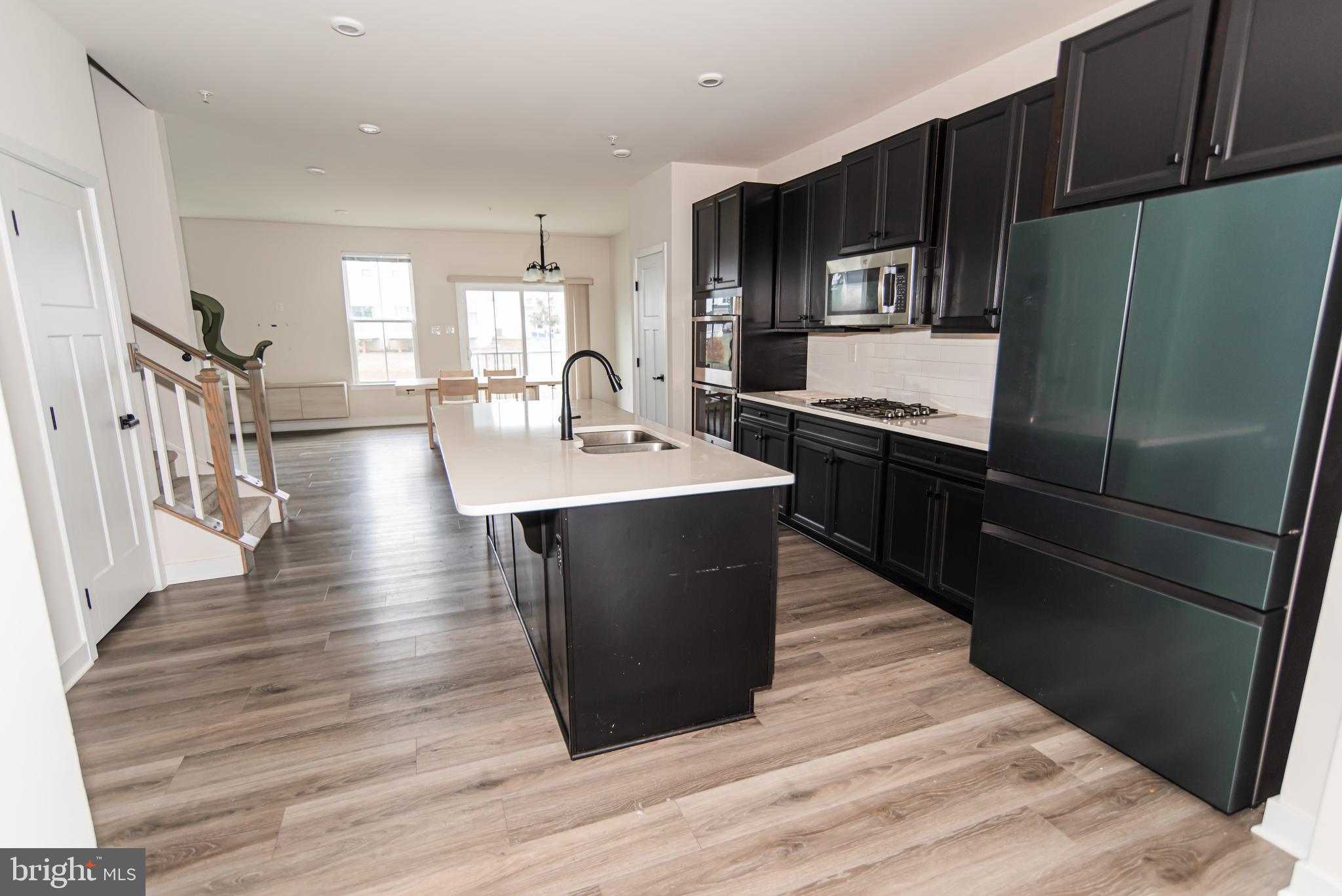 ASHBOURNE MEADOWS - Residential