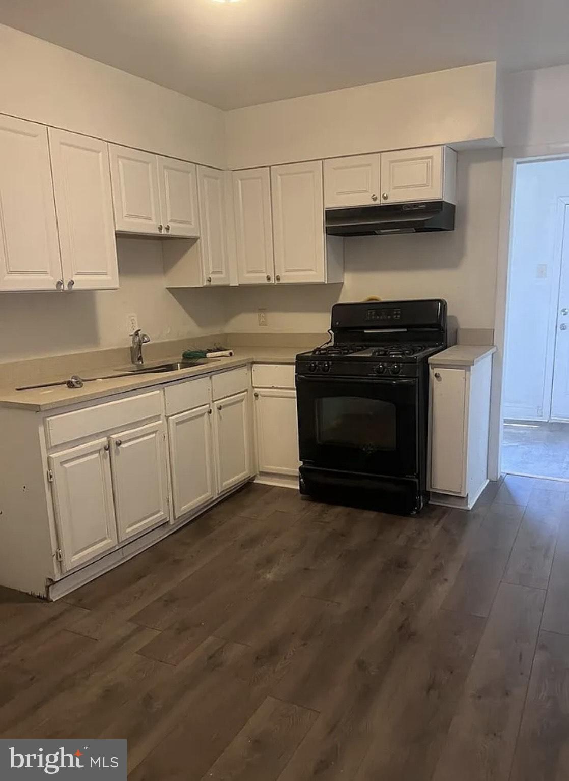 1849 W FAYETTE STREET W