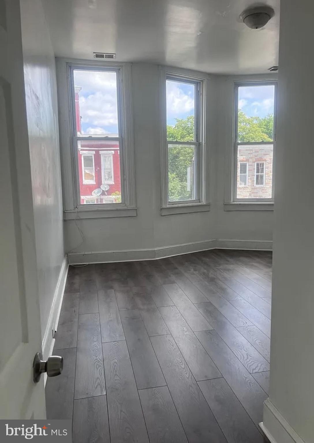 1849 W FAYETTE STREET W