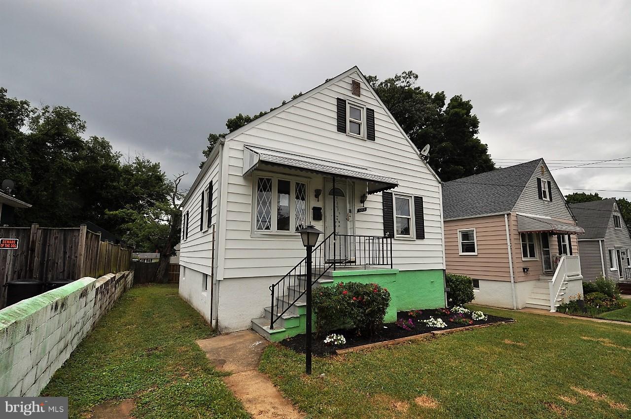 Investor Alert!!! Single family home features 2 bedroom 1 full bath. Partially finished basement. Central AC System. Use your imagination and make it a great investment property or a future home for a buyer. Convenient location, close to major roads, shopping and restaurants. Cash or Hard Money Only. Sold in AS IS condition.