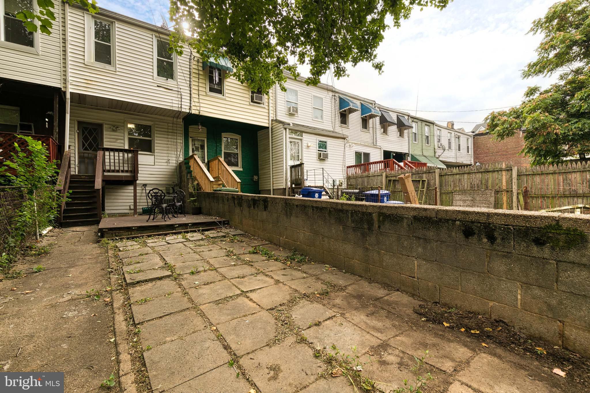 GREEKTOWN - Residential