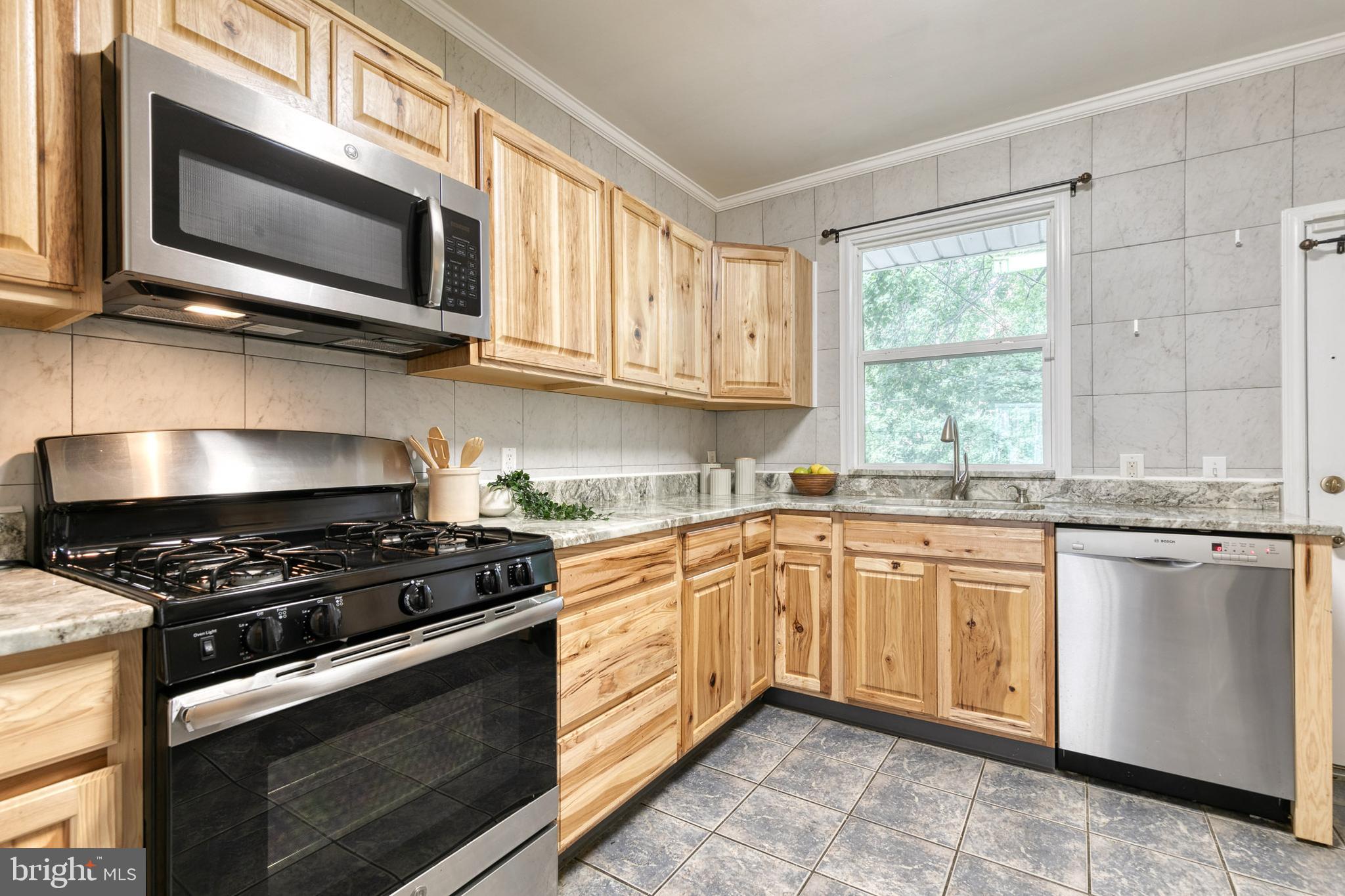 GREEKTOWN - Residential