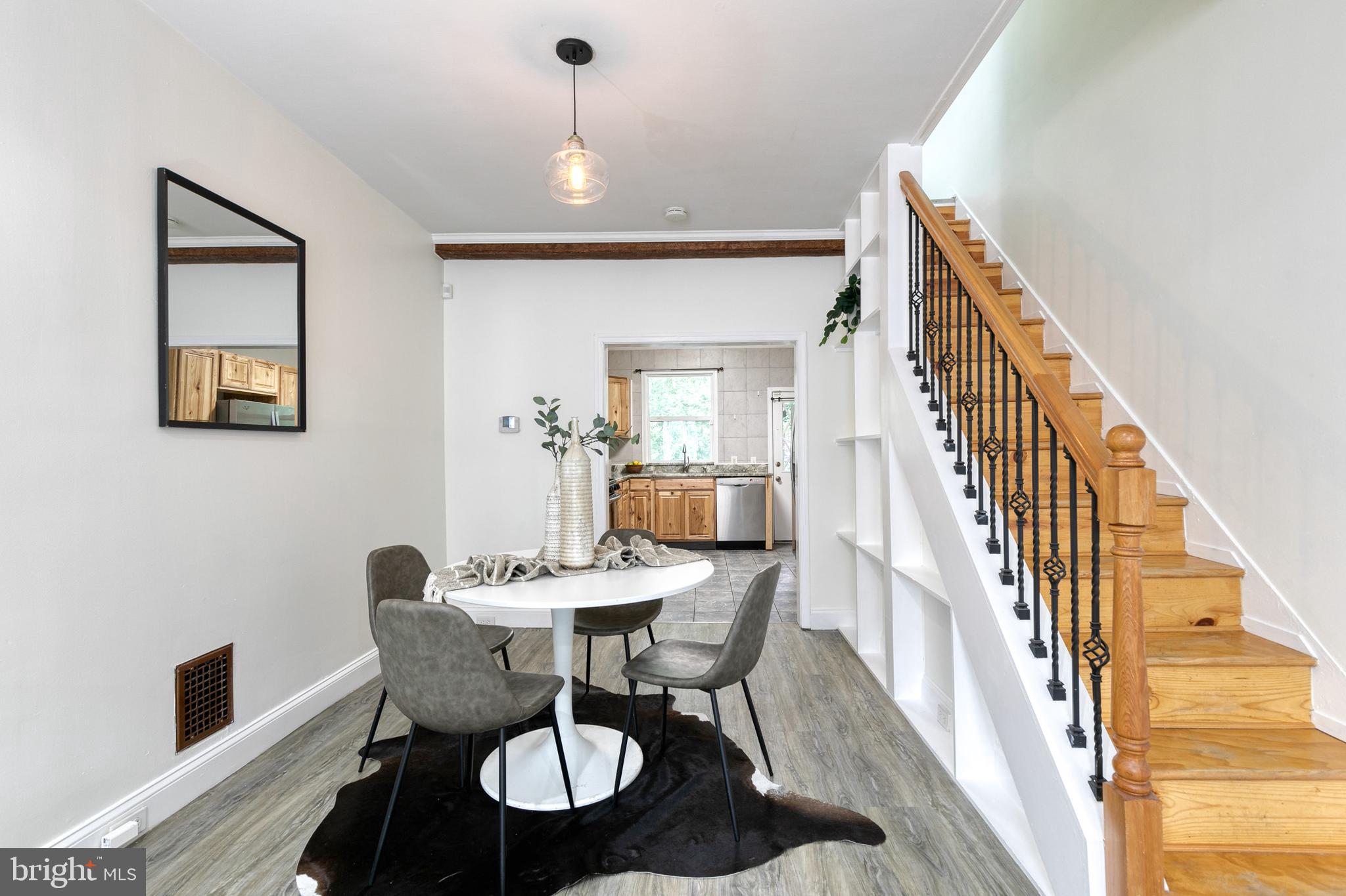 GREEKTOWN - Residential