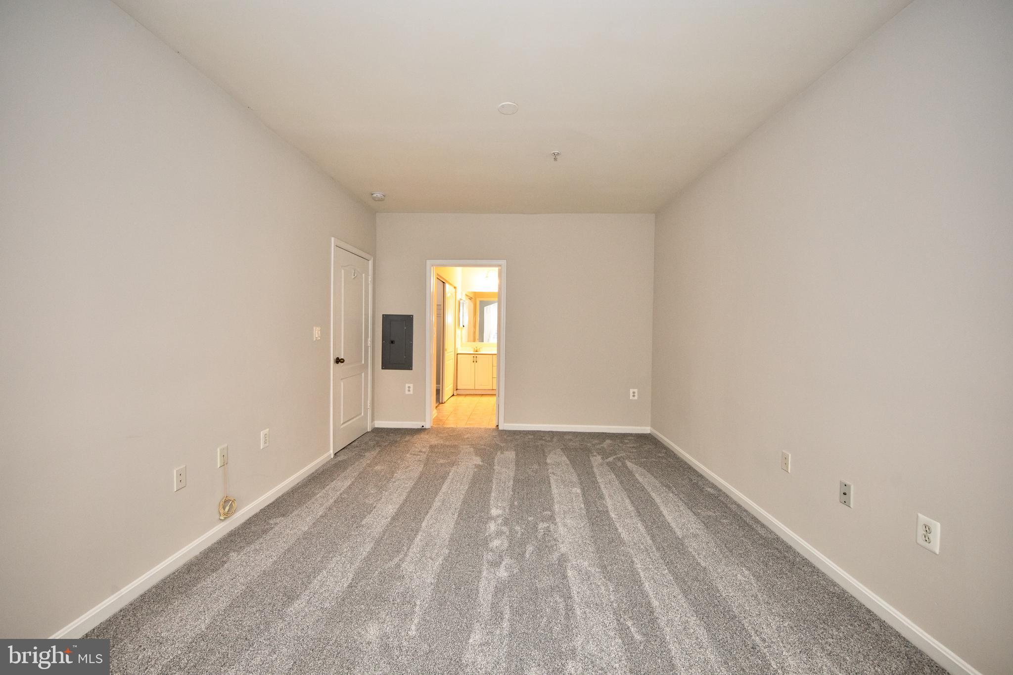 HIGH VIEW AT HUNT VALLEY - Residential