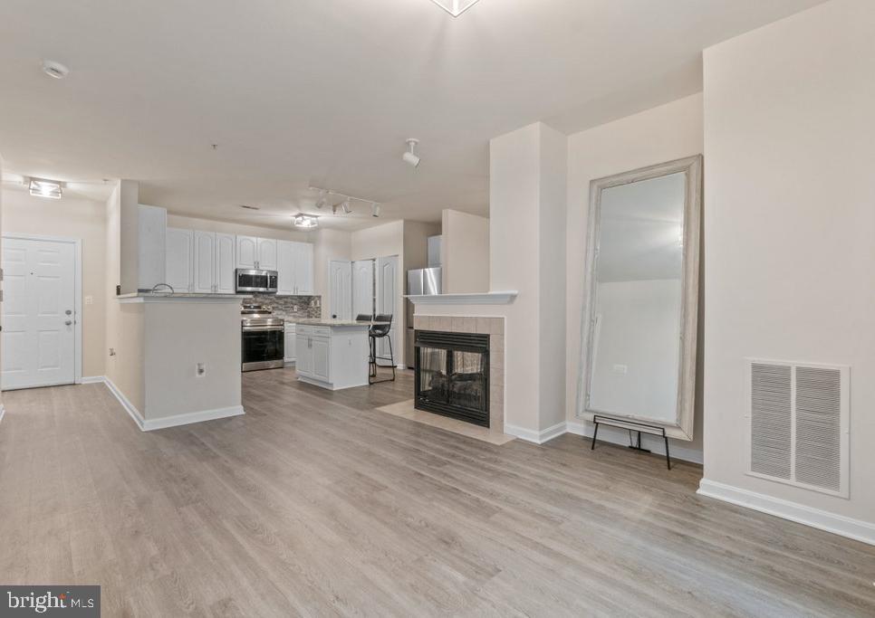 HIGH VIEW AT HUNT VALLEY - Residential