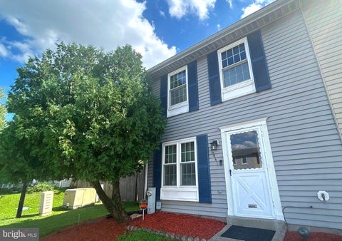 Townhouse For Rent - 6441 Grafton Garth Court<br/> Anne Arundel County, GLEN BURNIE, MD 21061