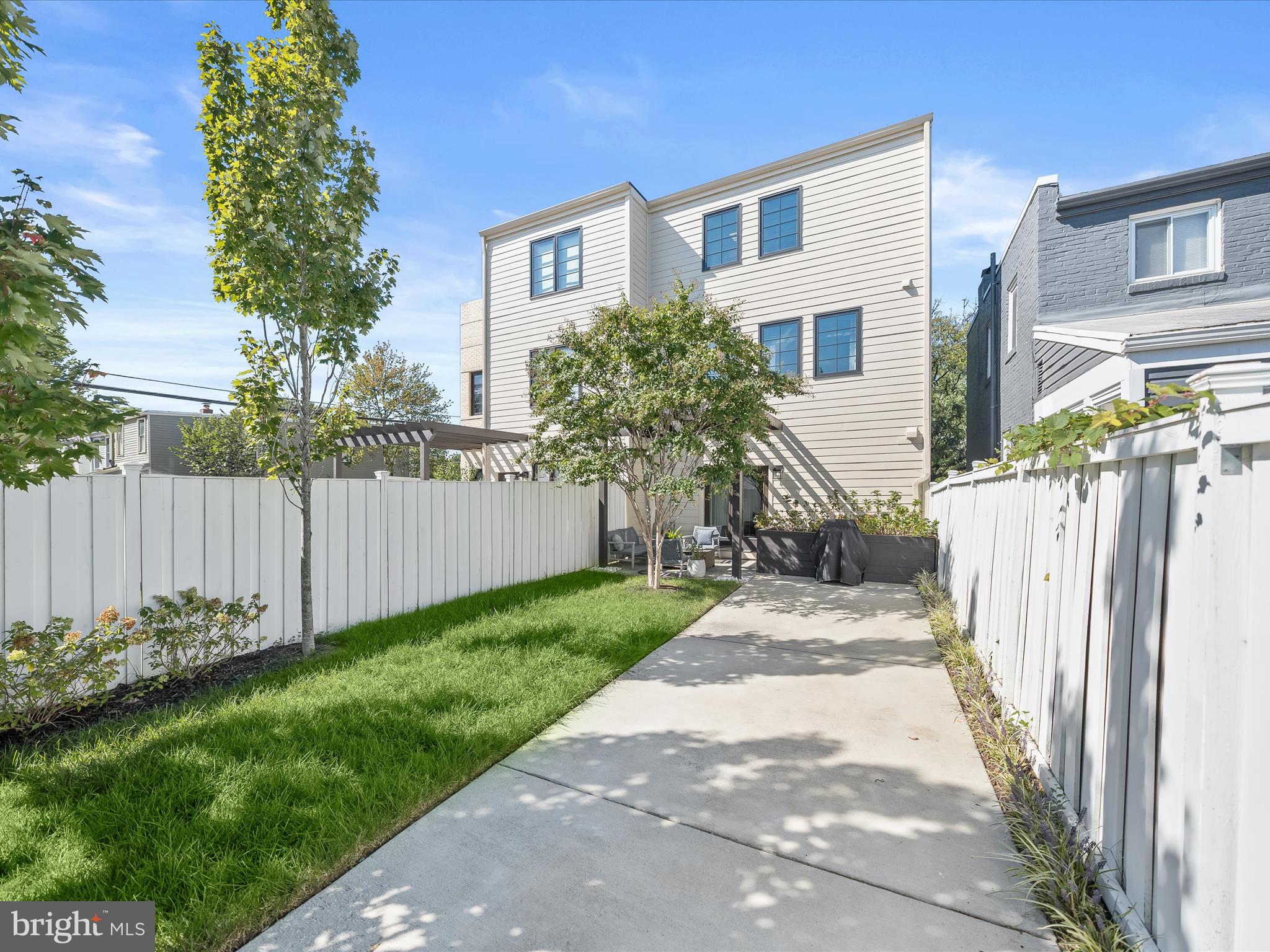 HISTORIC OLD TOWN - Residential