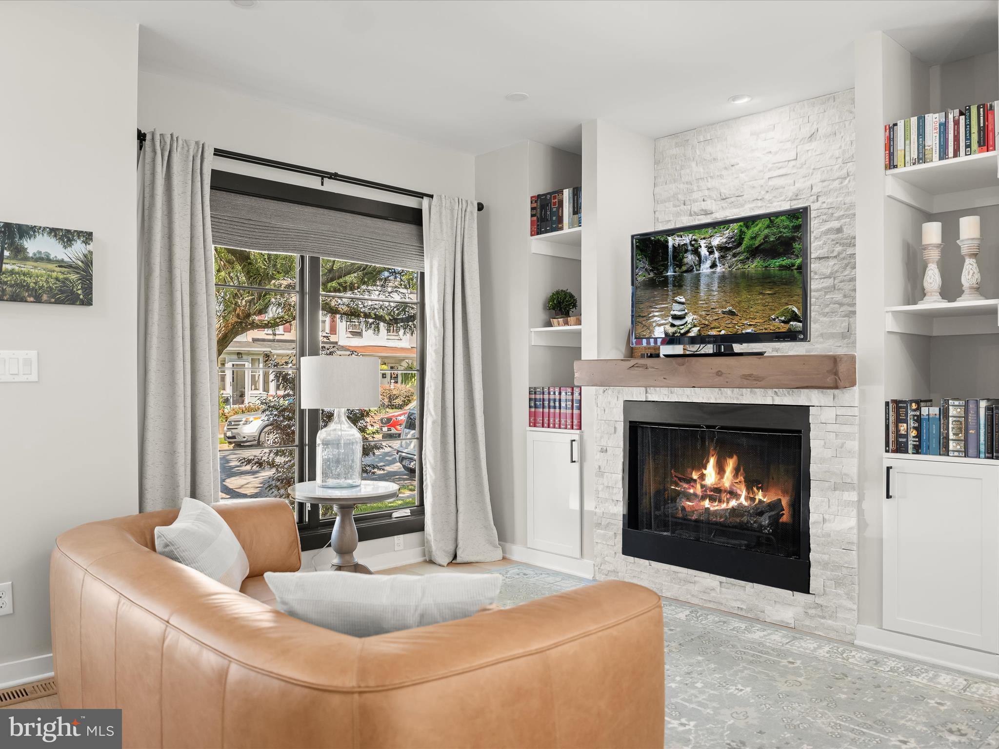 HISTORIC OLD TOWN - Residential