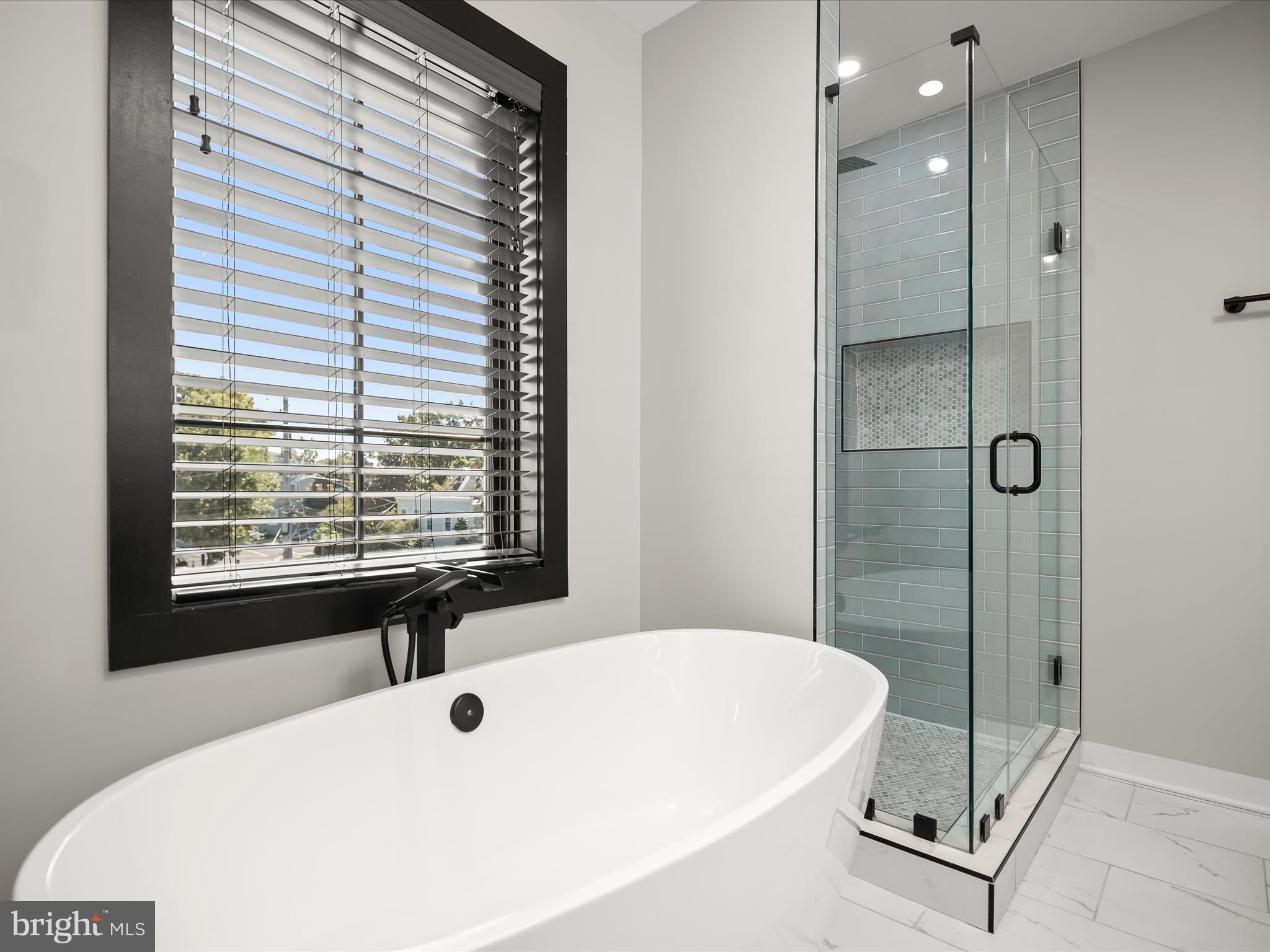 HISTORIC OLD TOWN - Residential