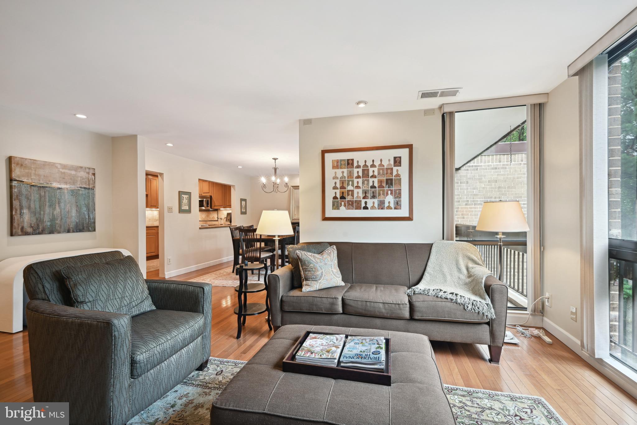 SUMNER VILLAGE - Residential