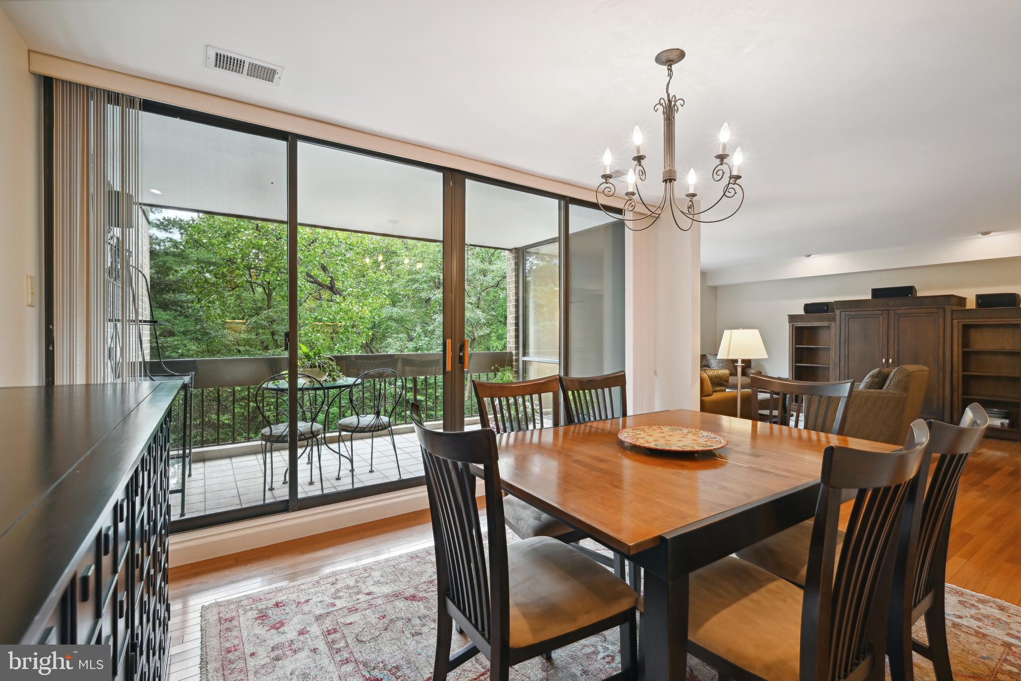 SUMNER VILLAGE - Residential