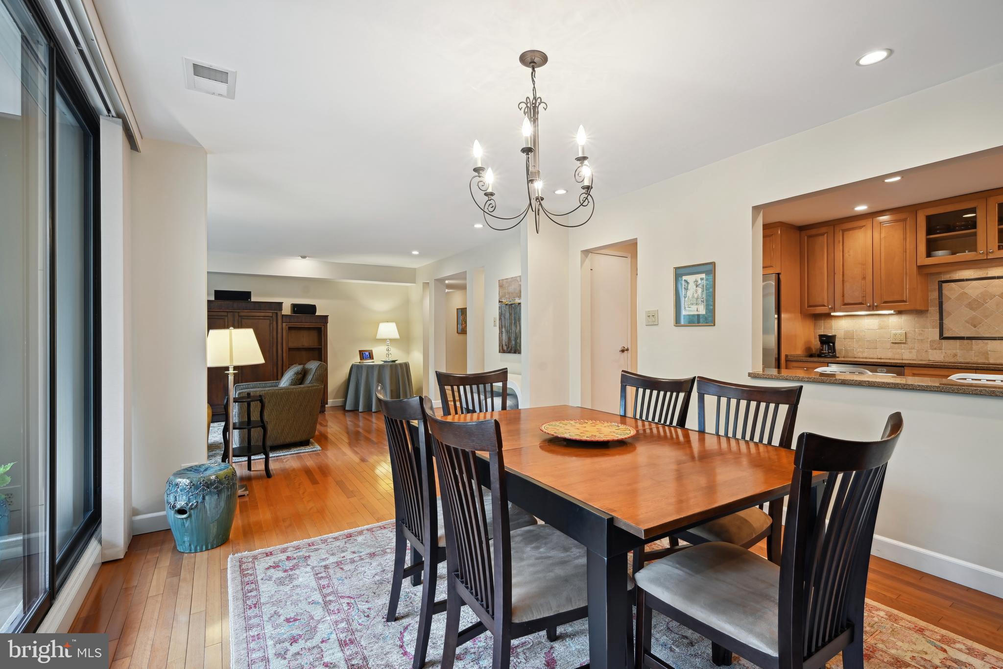 SUMNER VILLAGE - Residential