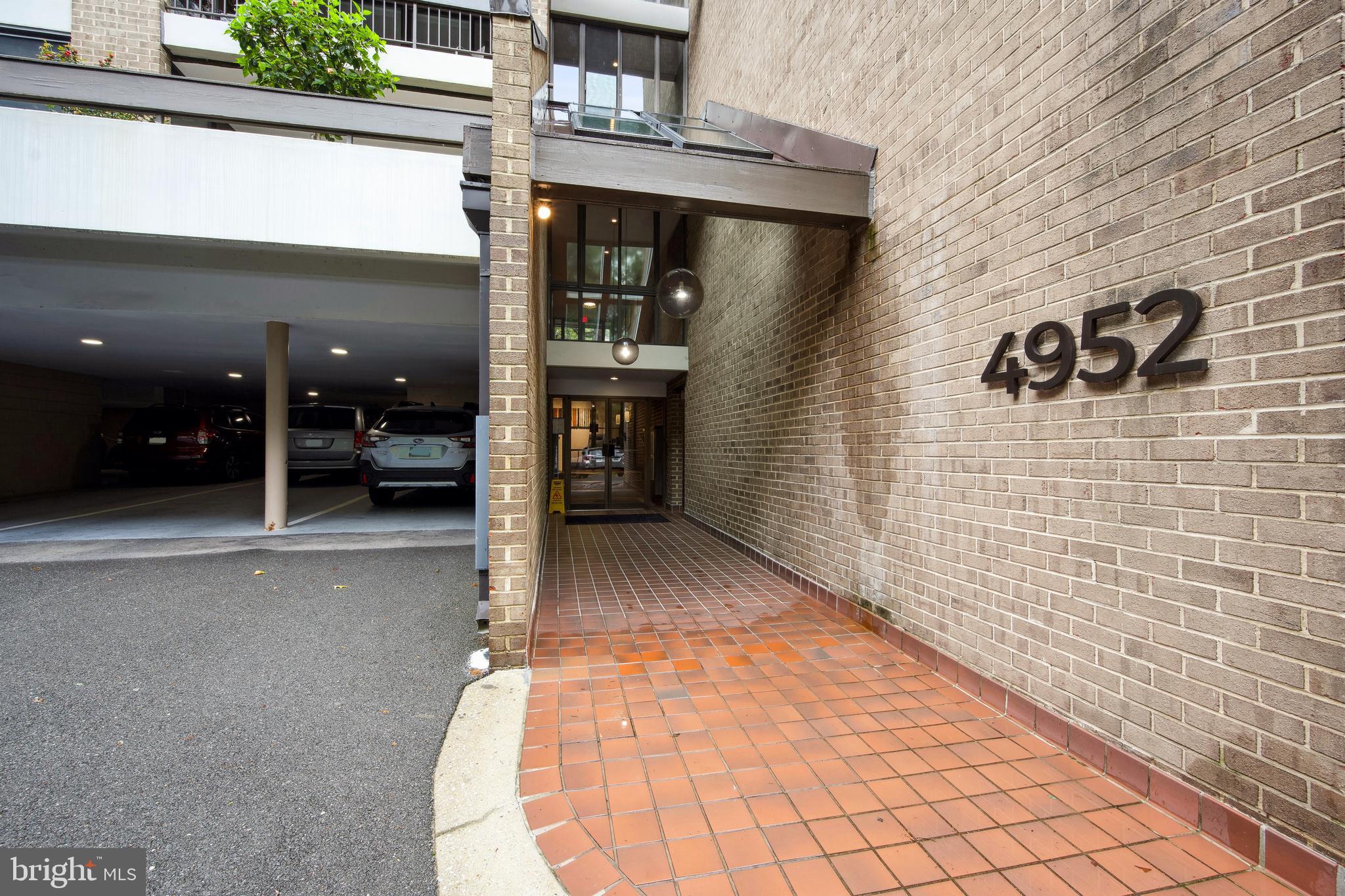 SUMNER VILLAGE - Residential