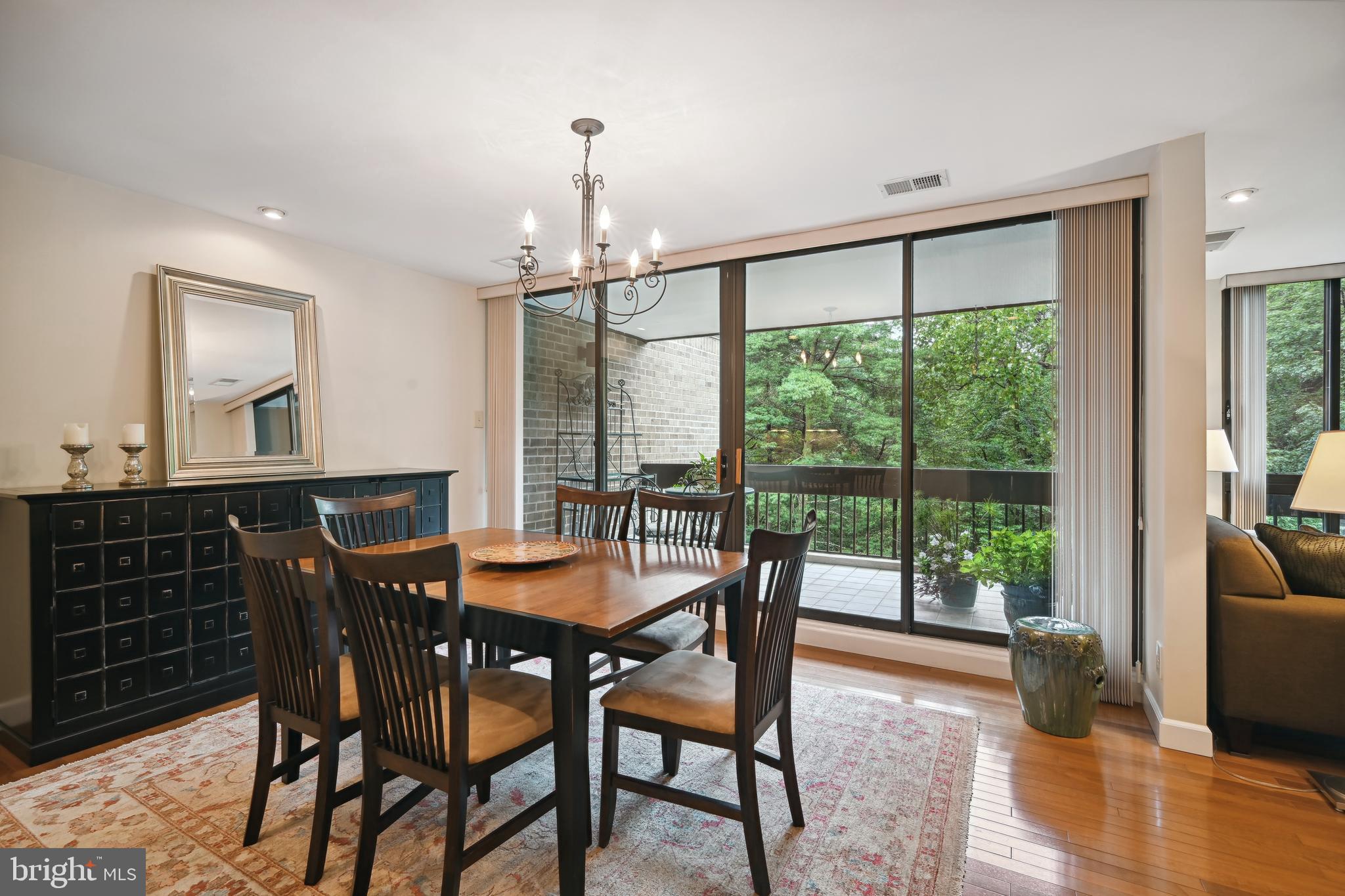 SUMNER VILLAGE - Residential