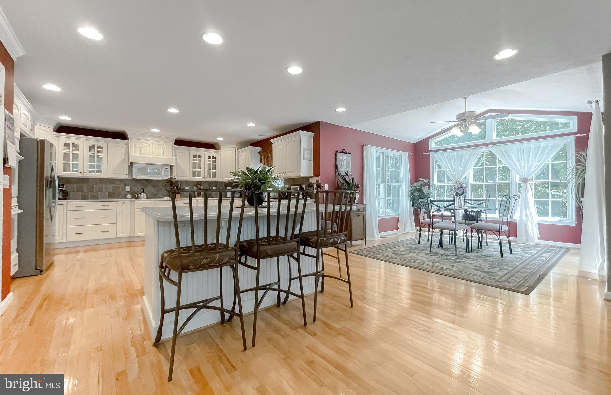 MISTY POND OF WILDEWOOD - Residential