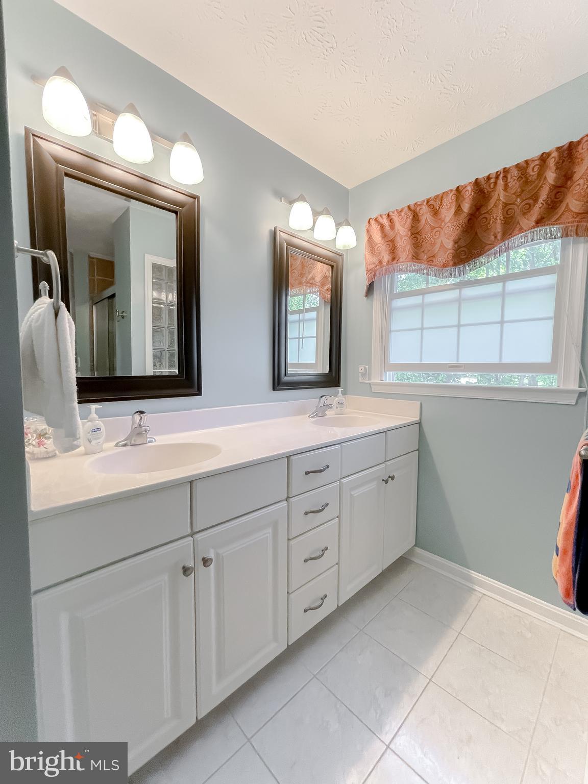 MISTY POND OF WILDEWOOD - Residential