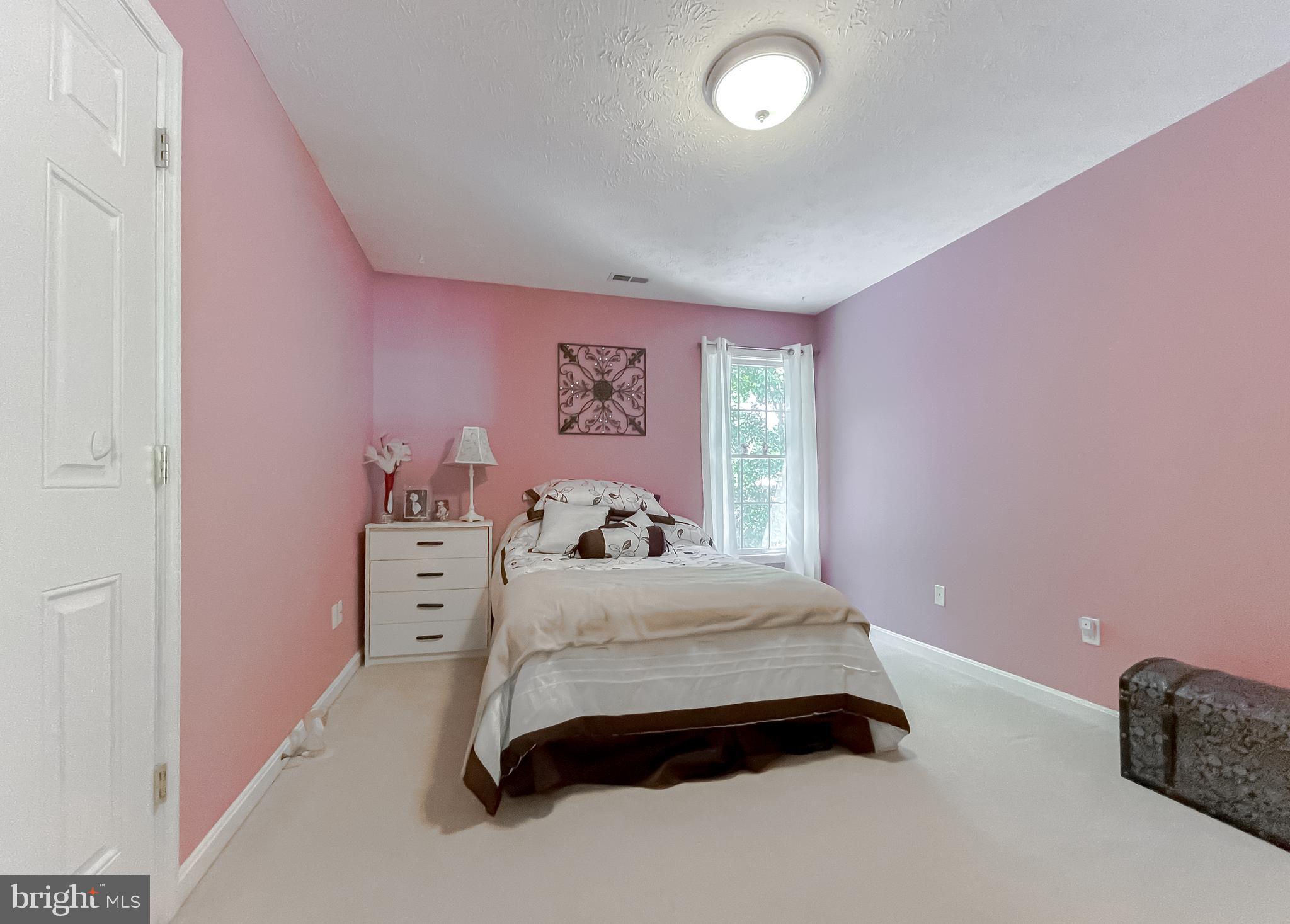 MISTY POND OF WILDEWOOD - Residential