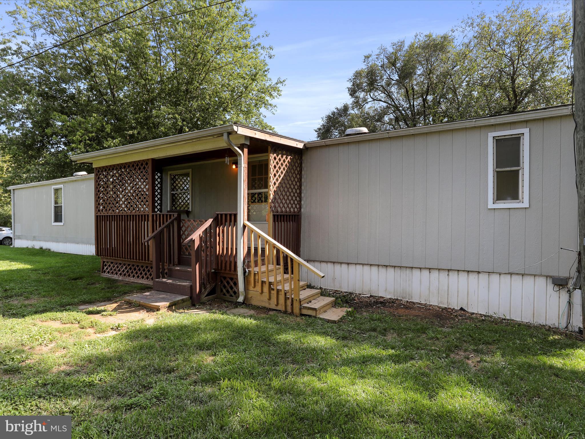 FLOWING ACRES - Residential