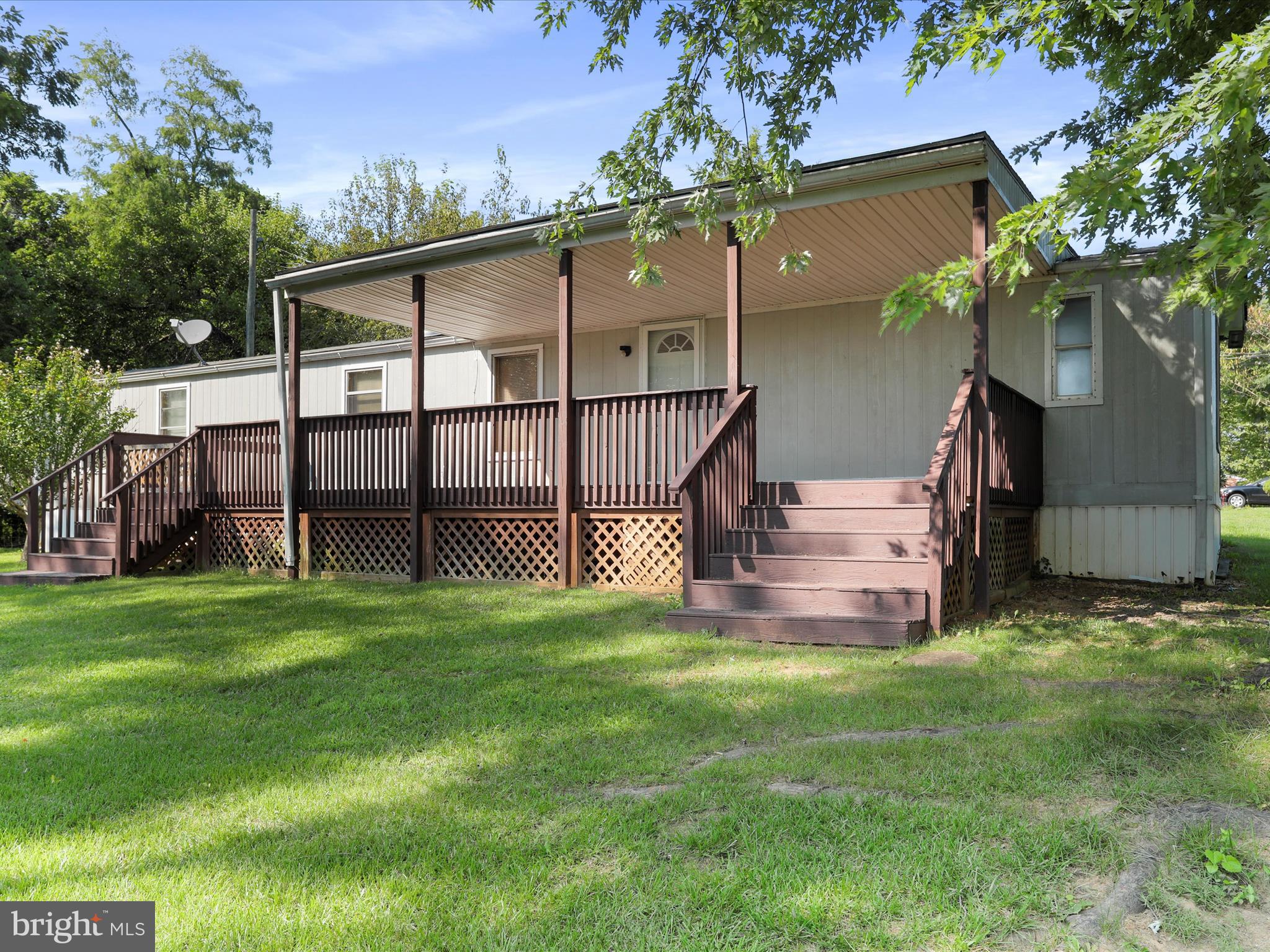 FLOWING ACRES - Residential