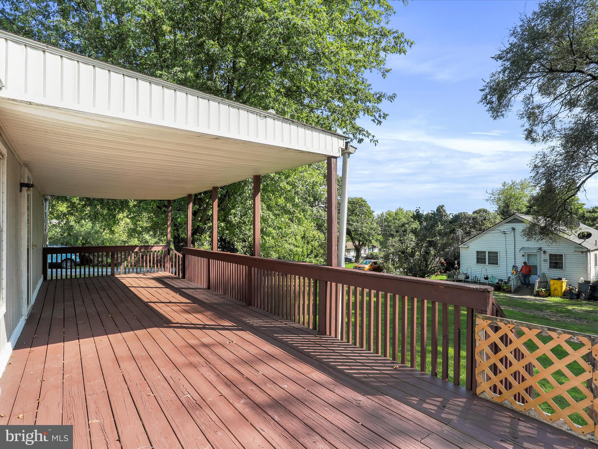 FLOWING ACRES - Residential