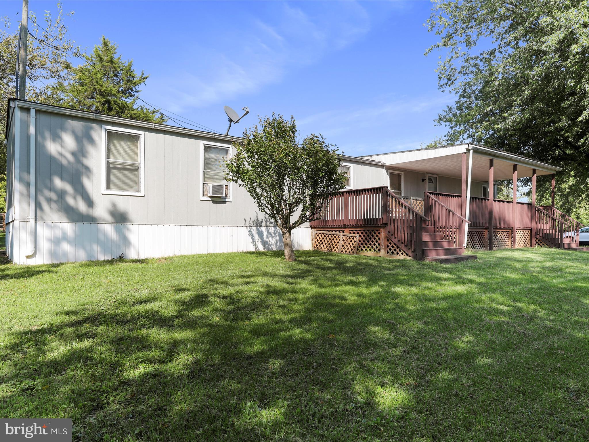 FLOWING ACRES - Residential