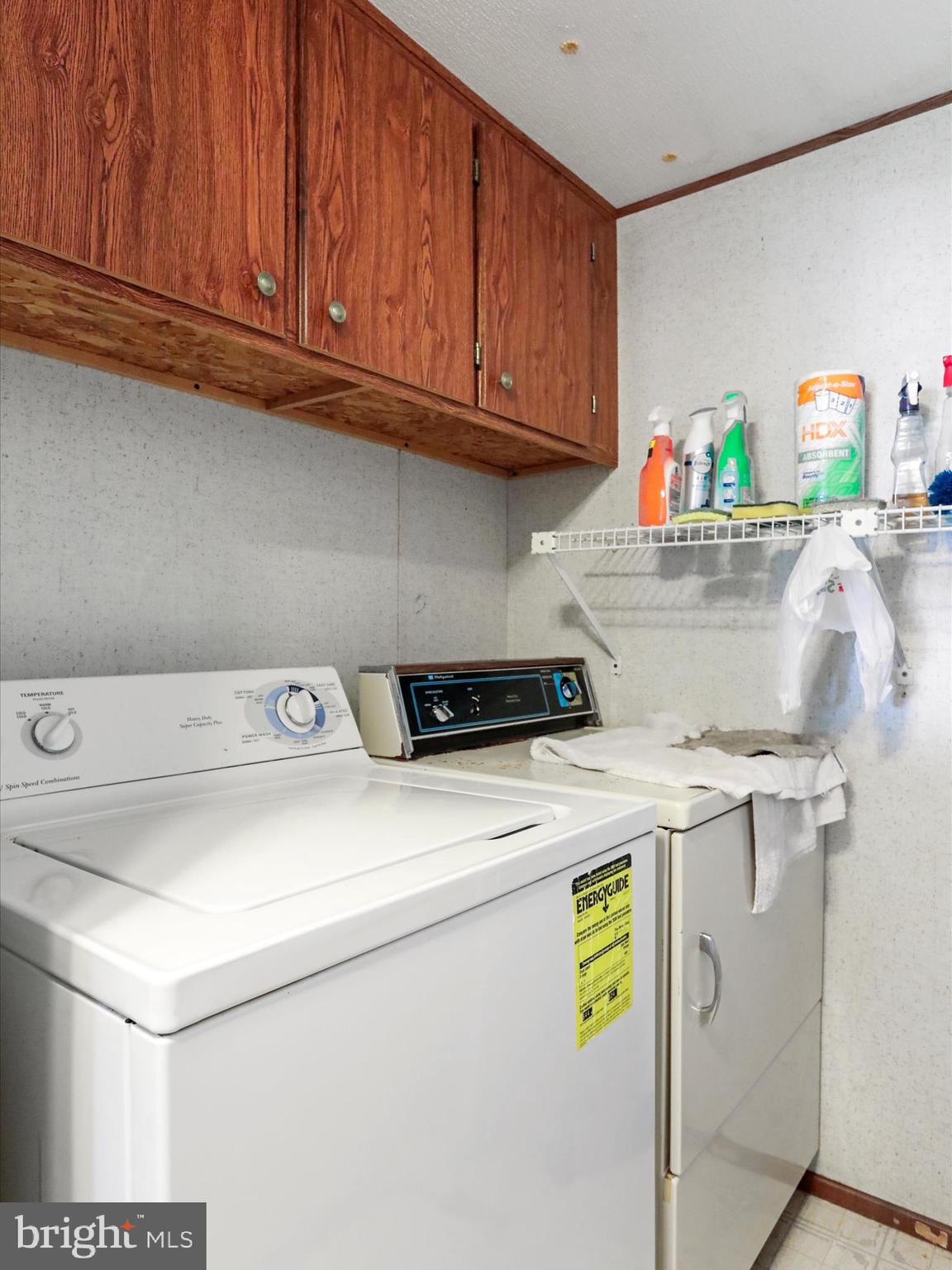 FLOWING ACRES - Residential