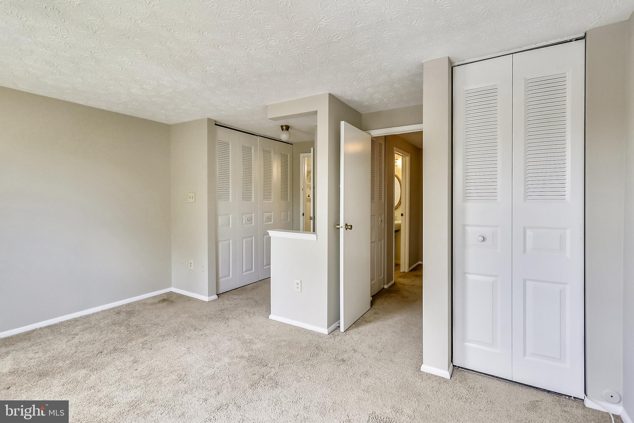 OAK SPRINGS - Residential