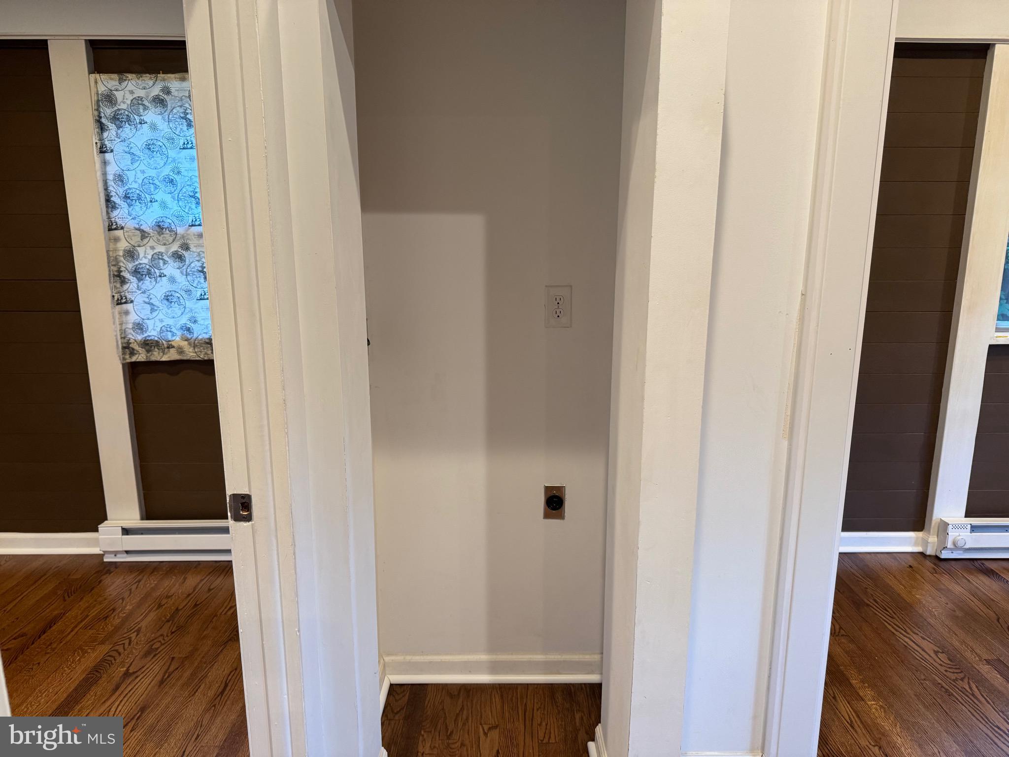 SHEN SHORES - Residential