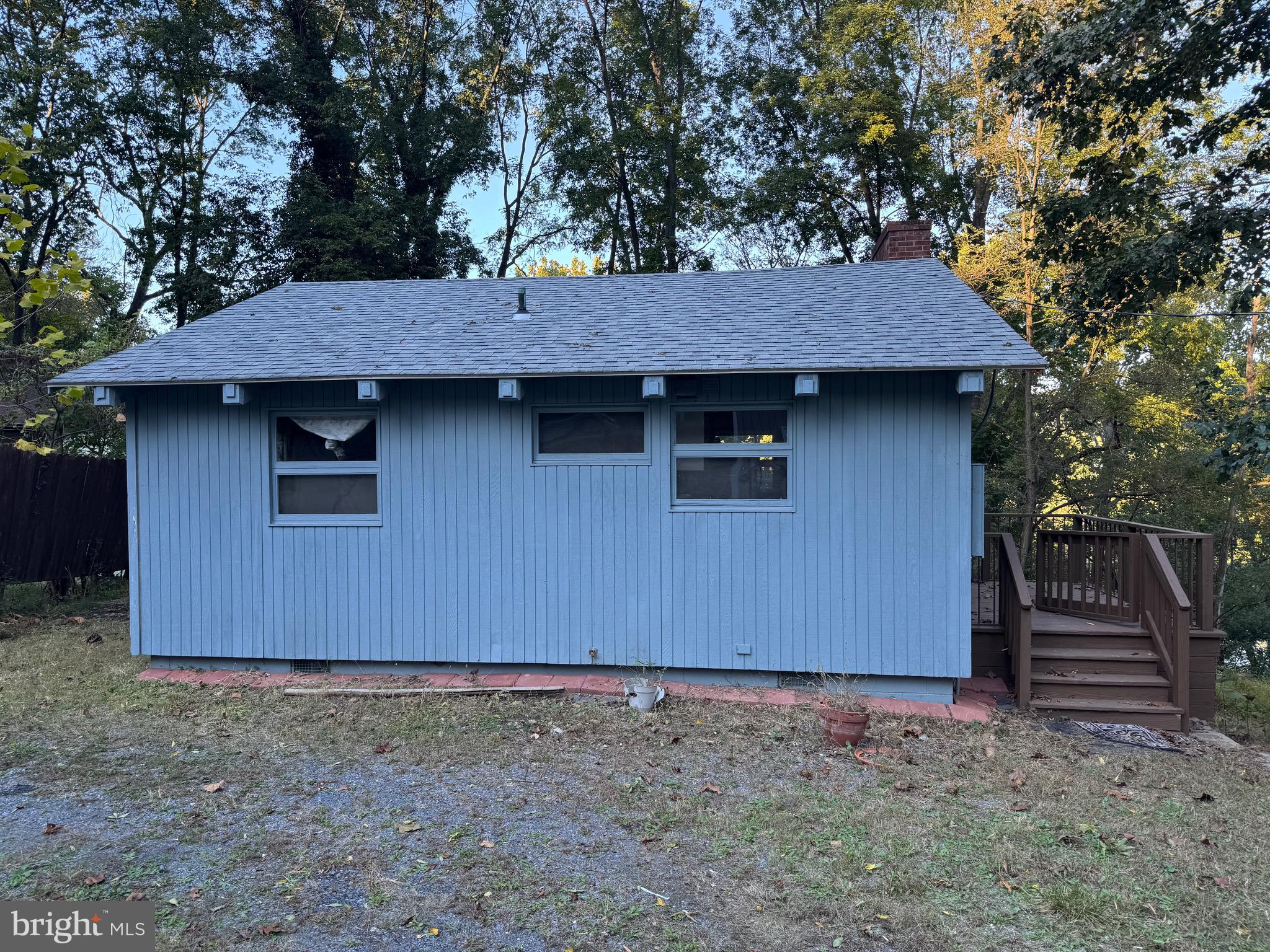 SHEN SHORES - Residential