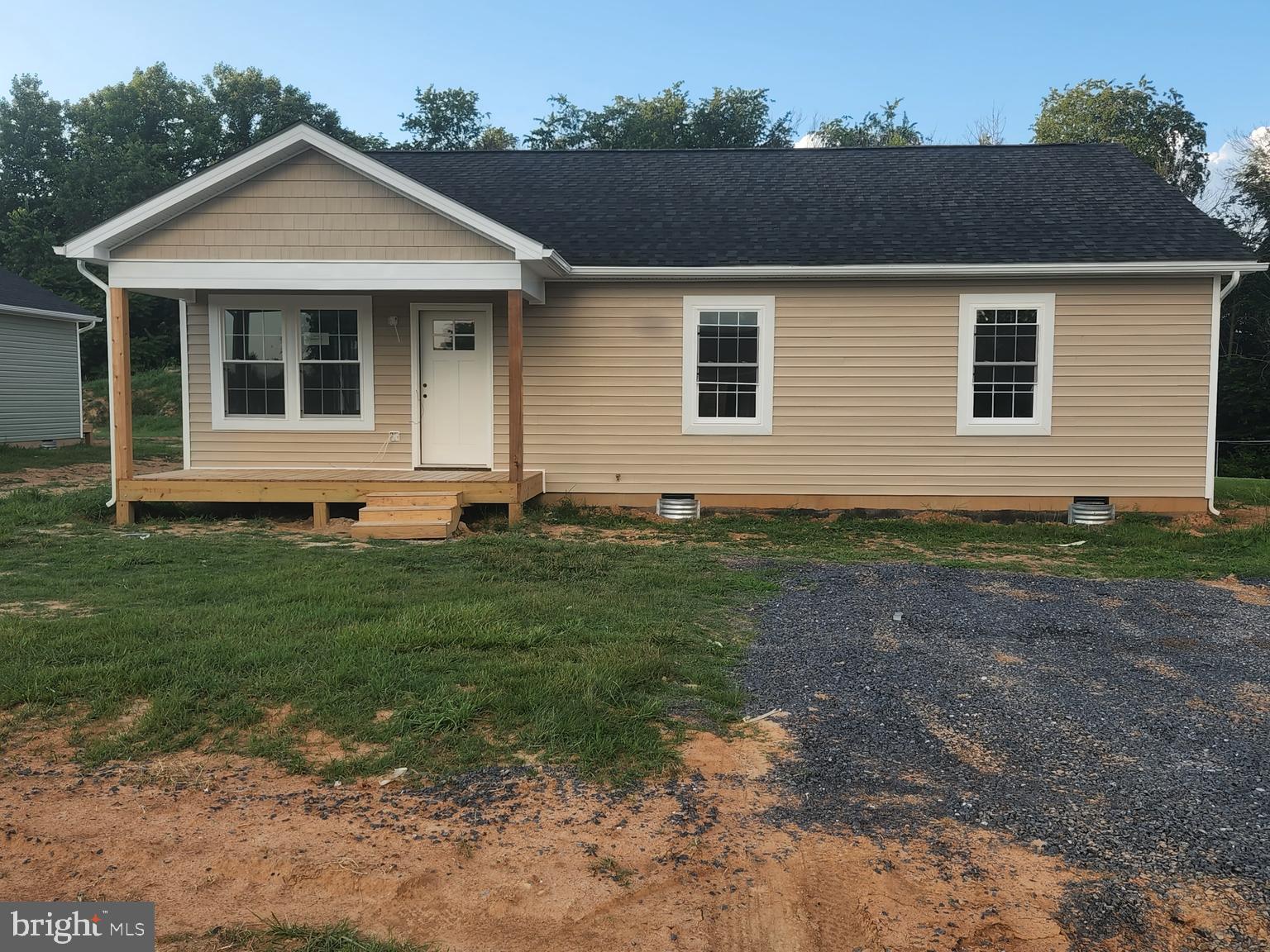 ASHBY MT. JACKSON - Residential